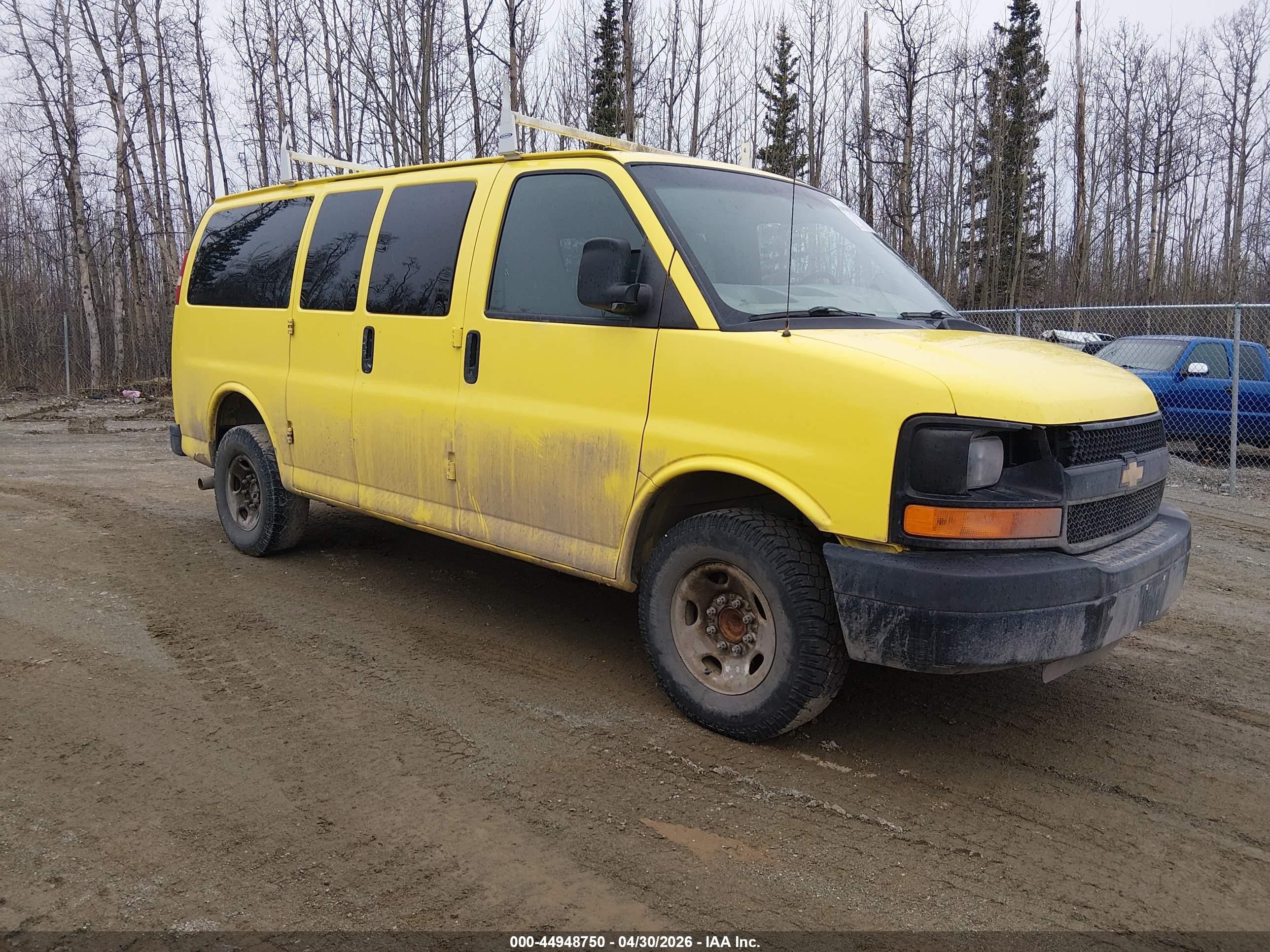 2015 Chevrolet Express 2500, VIN 1GAWGPFF7F1173343 — Normal wear