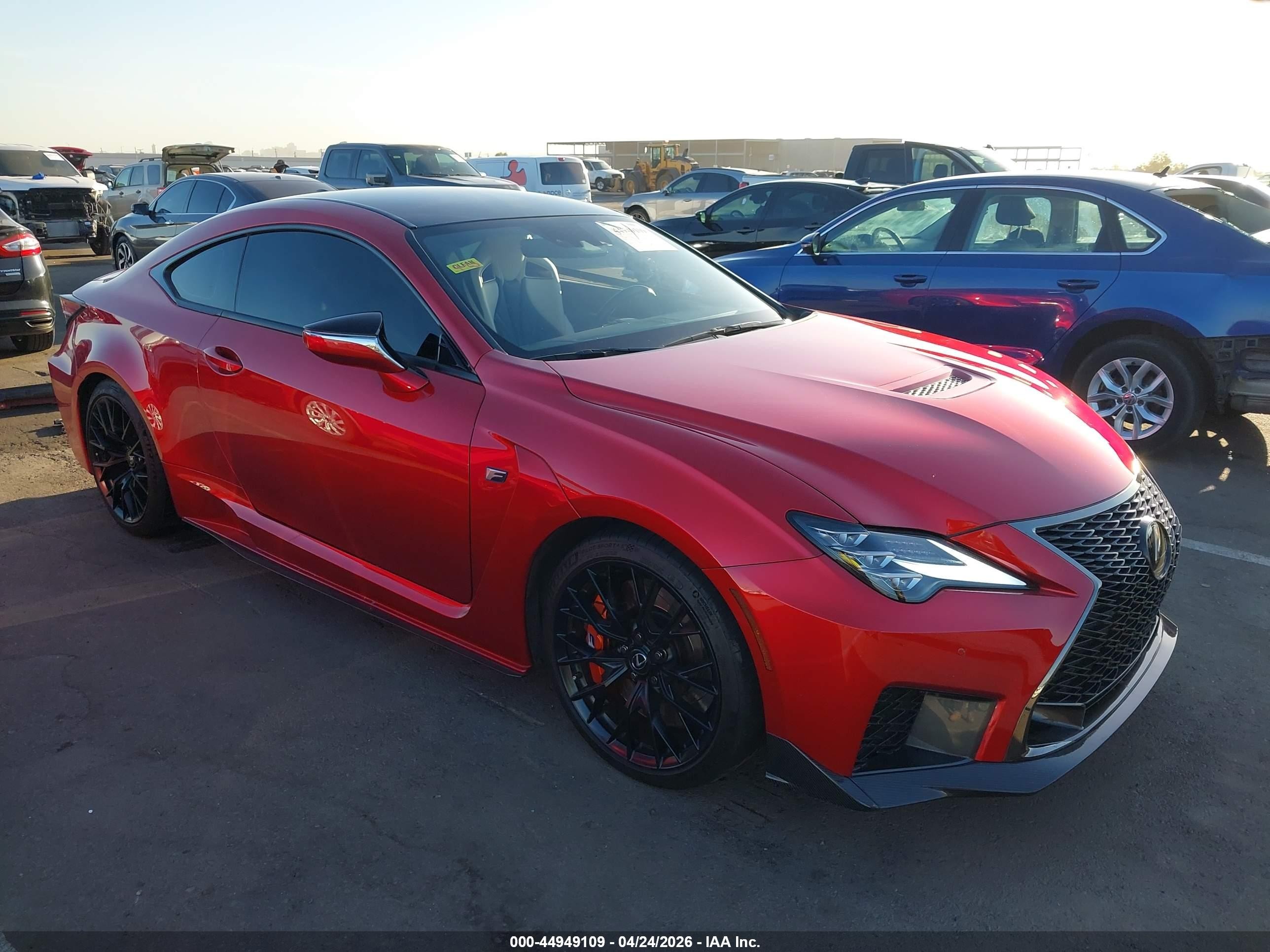 2022 Lexus RC F, VIN JTHJP5BC0N5008614 — Бок