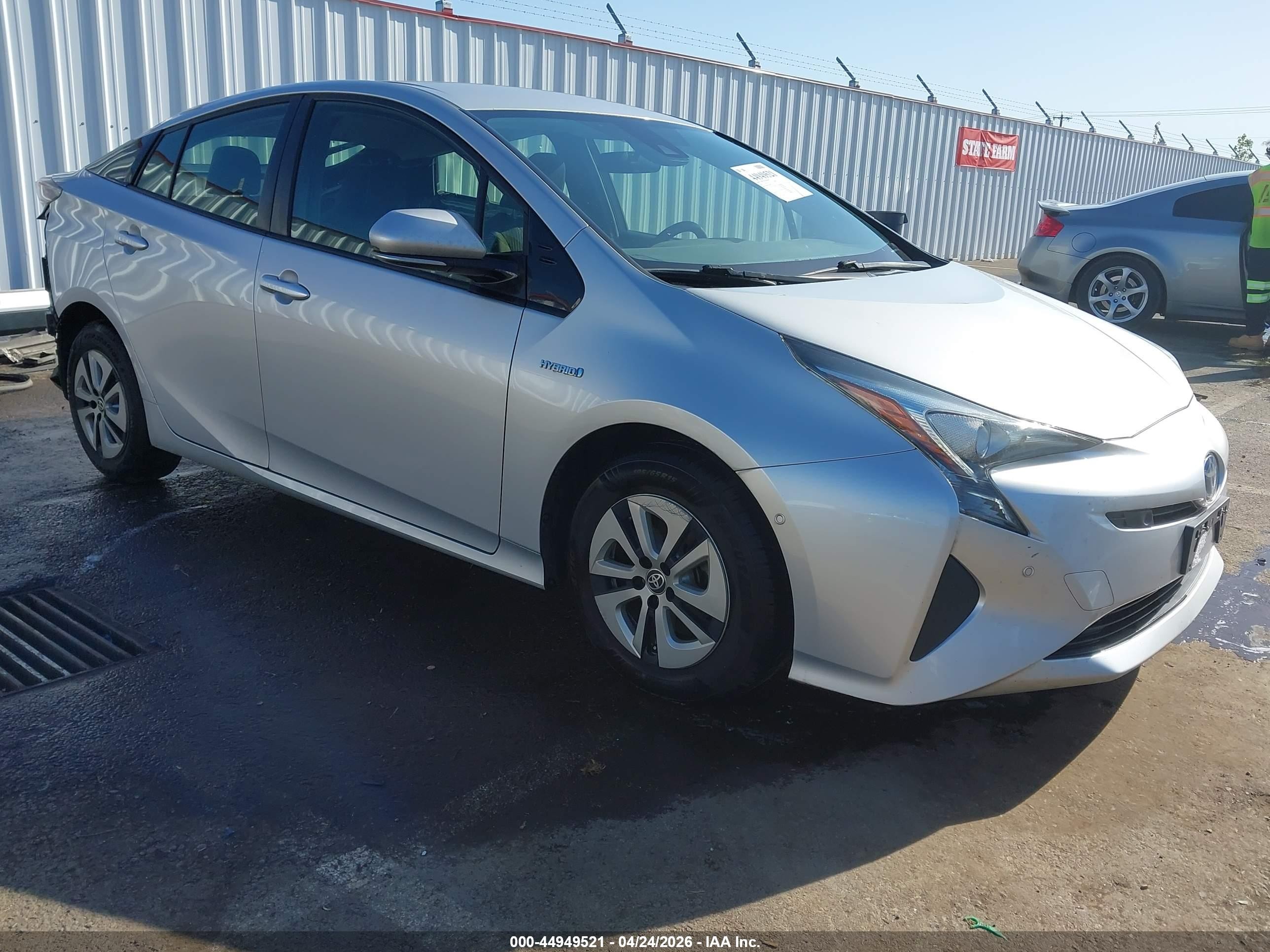 2018 Toyota Prius Two, VIN JTDKBRFU9J3058478 — Rear end