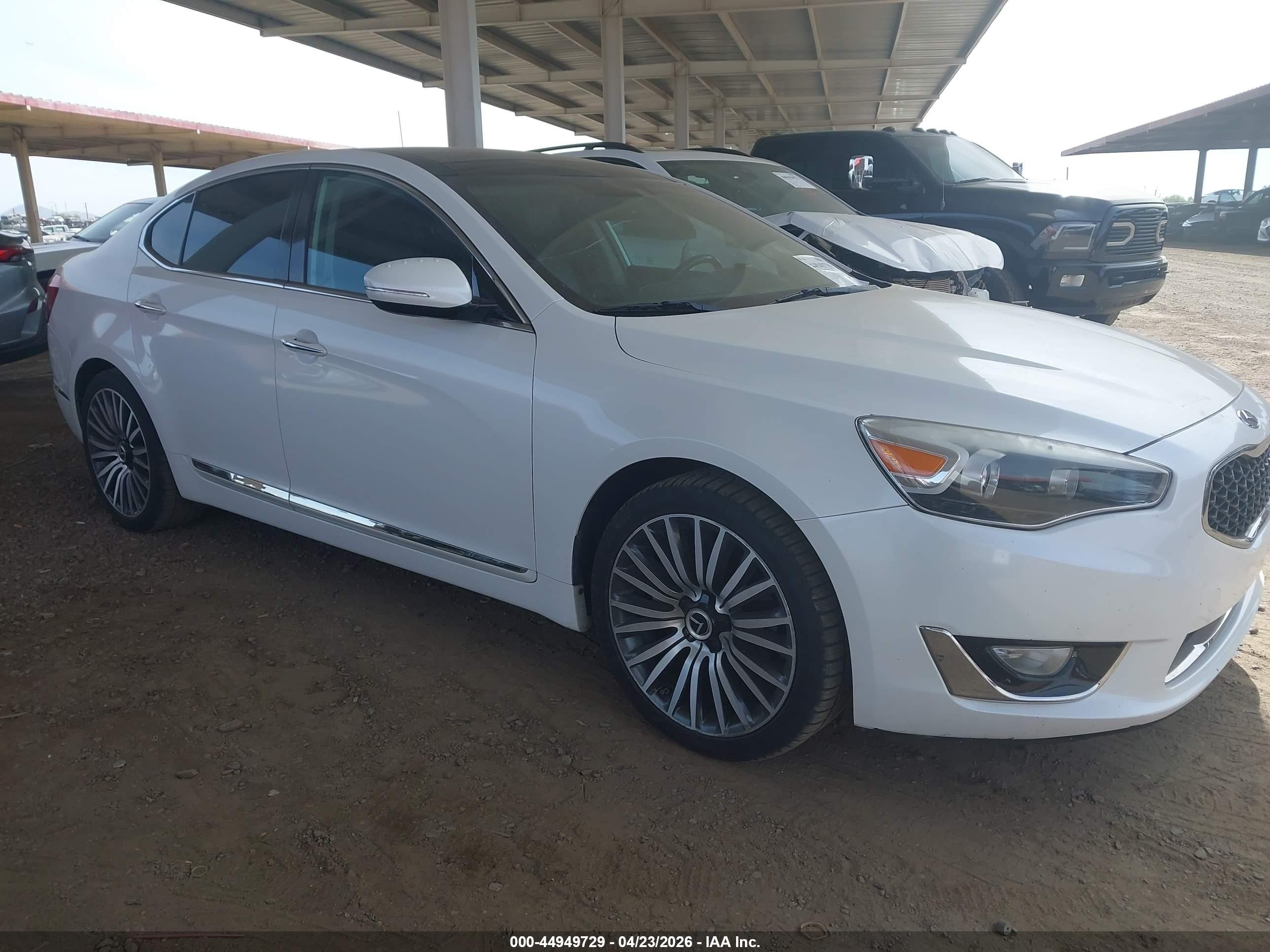 2015 Kia Cadenza Premium, VIN KNALN4D7XF5176205 — Not stated