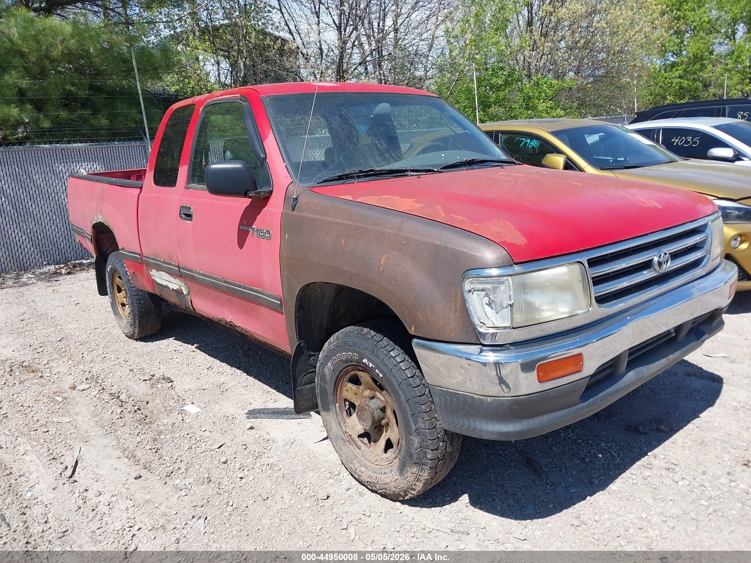 1997 Toyota T100 DX, VIN JT4UN22D7V0035754 — Normal wear