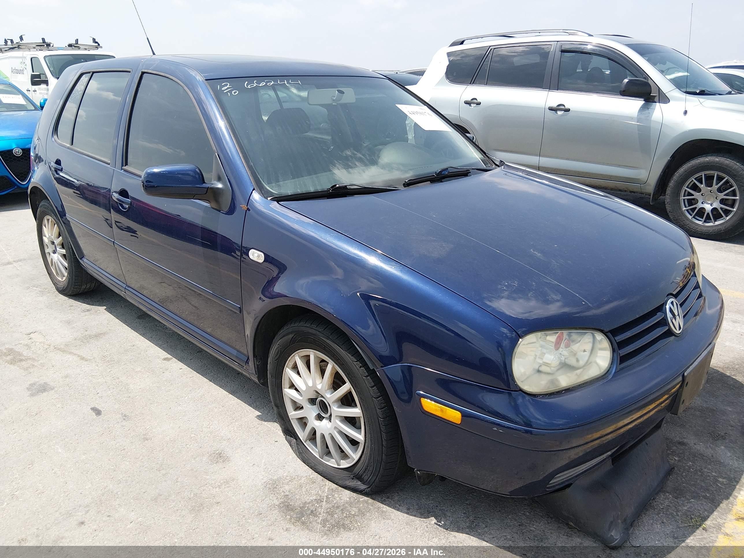 2005 Volkswagen Golf GLS, VIN 9BWGR61J354001194 — Normal wear