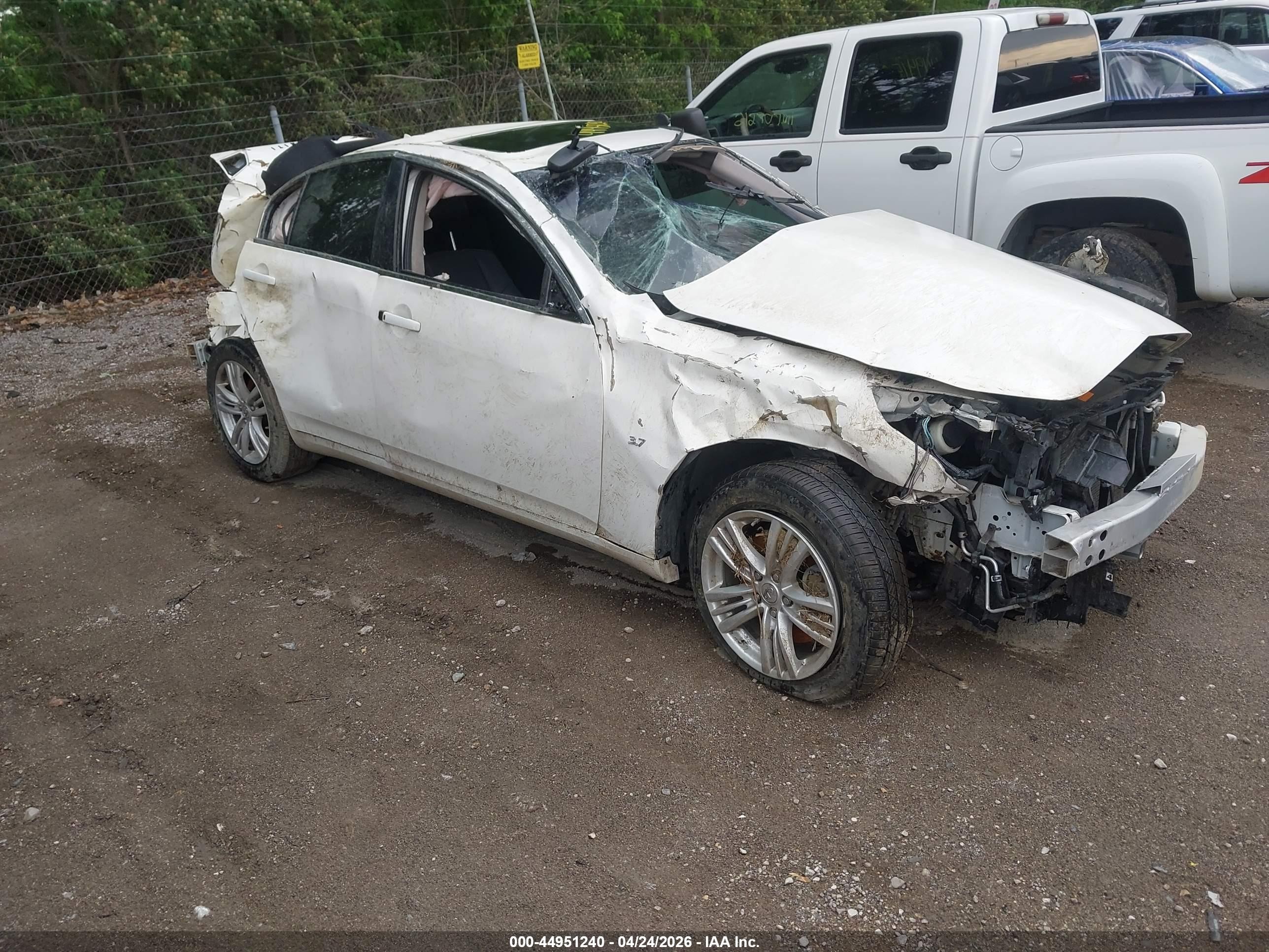 2015 Infiniti Q40, VIN JN1CV6AR2FM523250 — Rollover