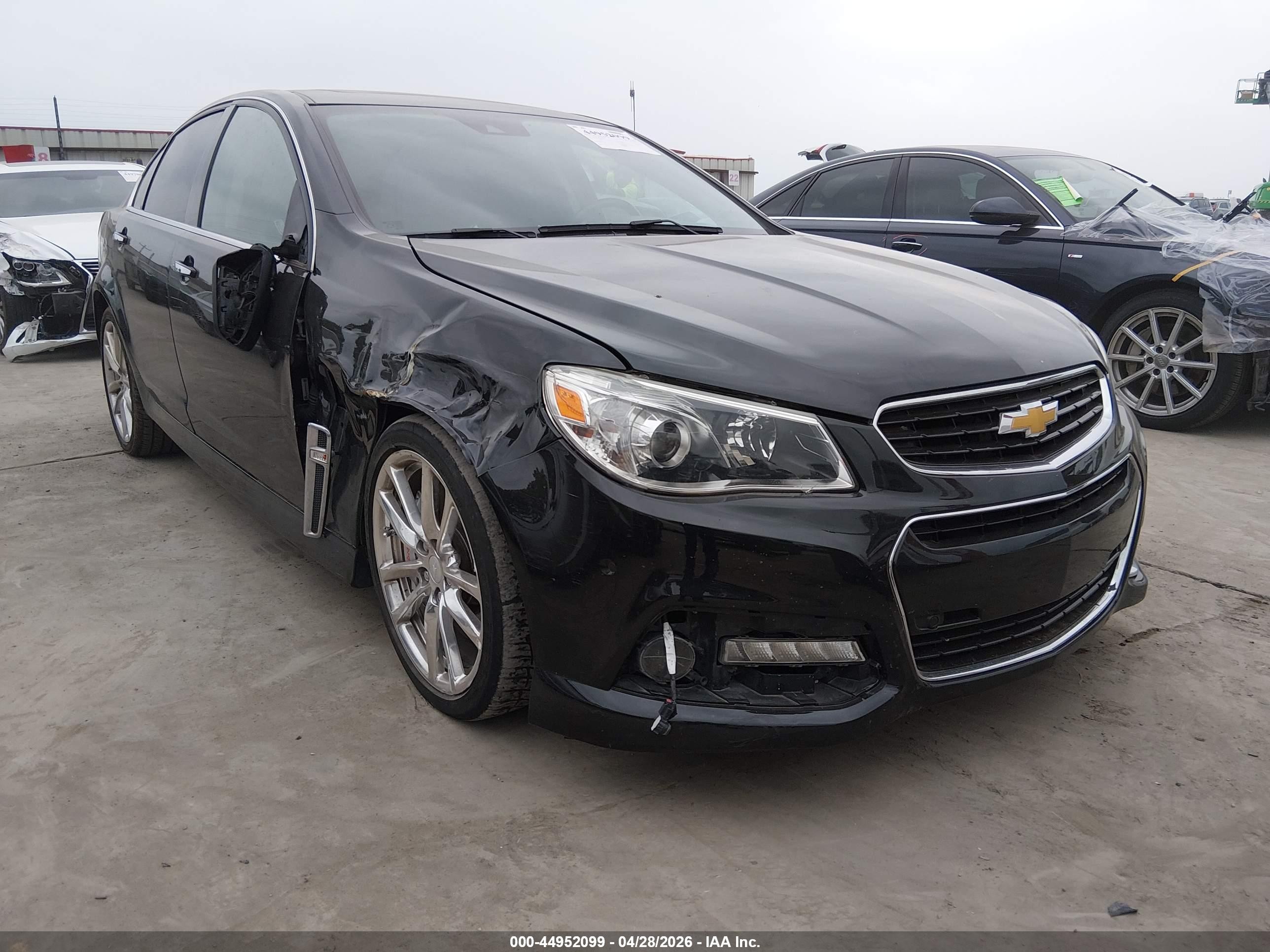 2014 Chevrolet SS, VIN 6G3F15RW7EL928361 — Front end