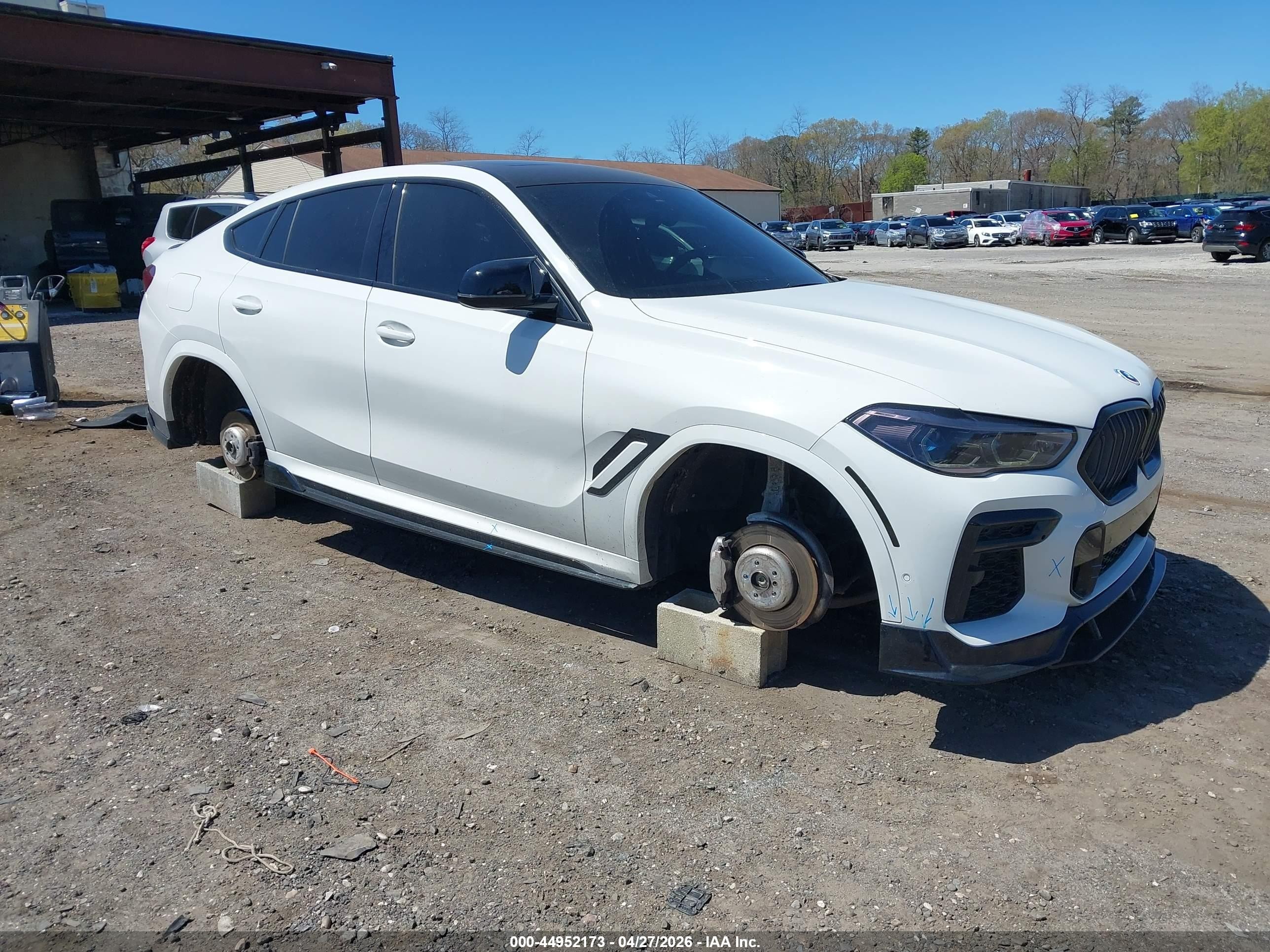 2022 BMW X6 xDrive40i, VIN 5UXCY6C00N9L55031 — Vandalism