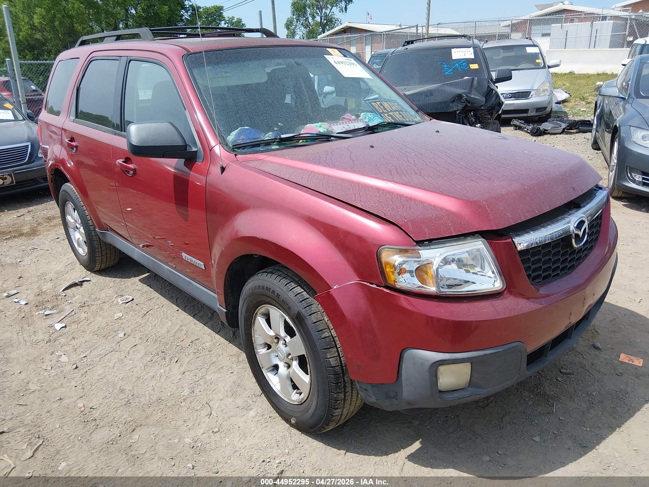 2008 Mazda Tribute Touring, VIN 4F2CZ061X8KM22649 — Normal wear