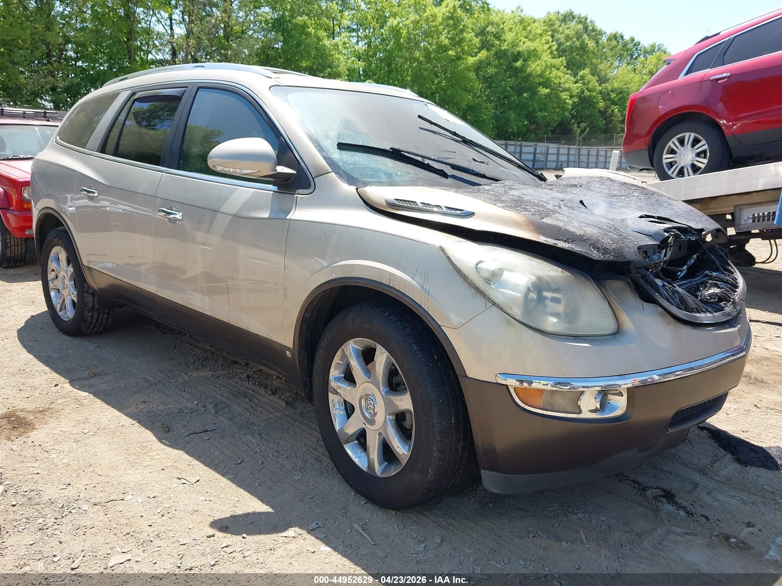 2008 Buick Enclave CXL, VIN 5GAEV23778J135110 — Engine fire
