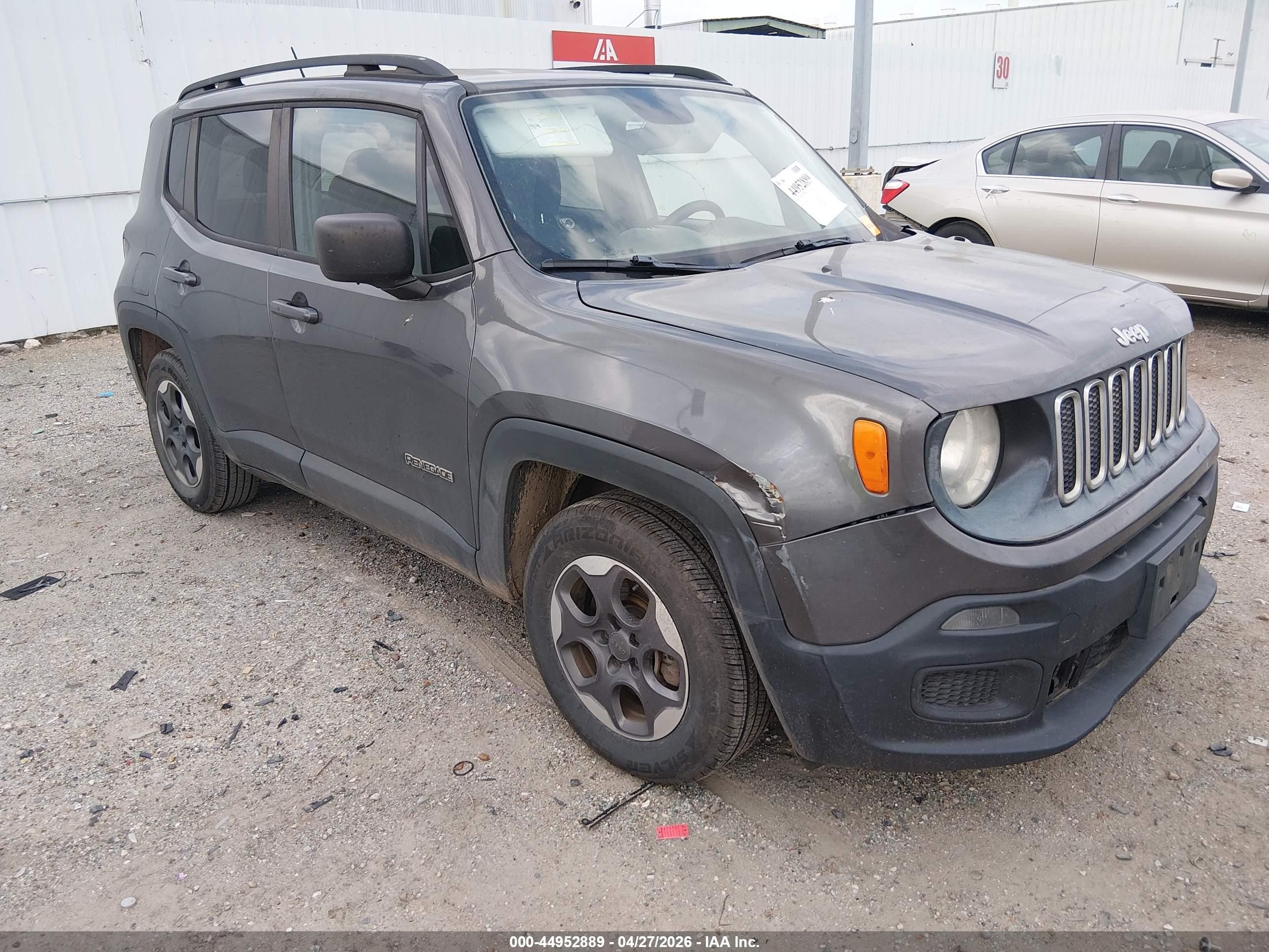 2017 Jeep Renegade Sport, VIN ZACCJAAB9HPF71041 — Side