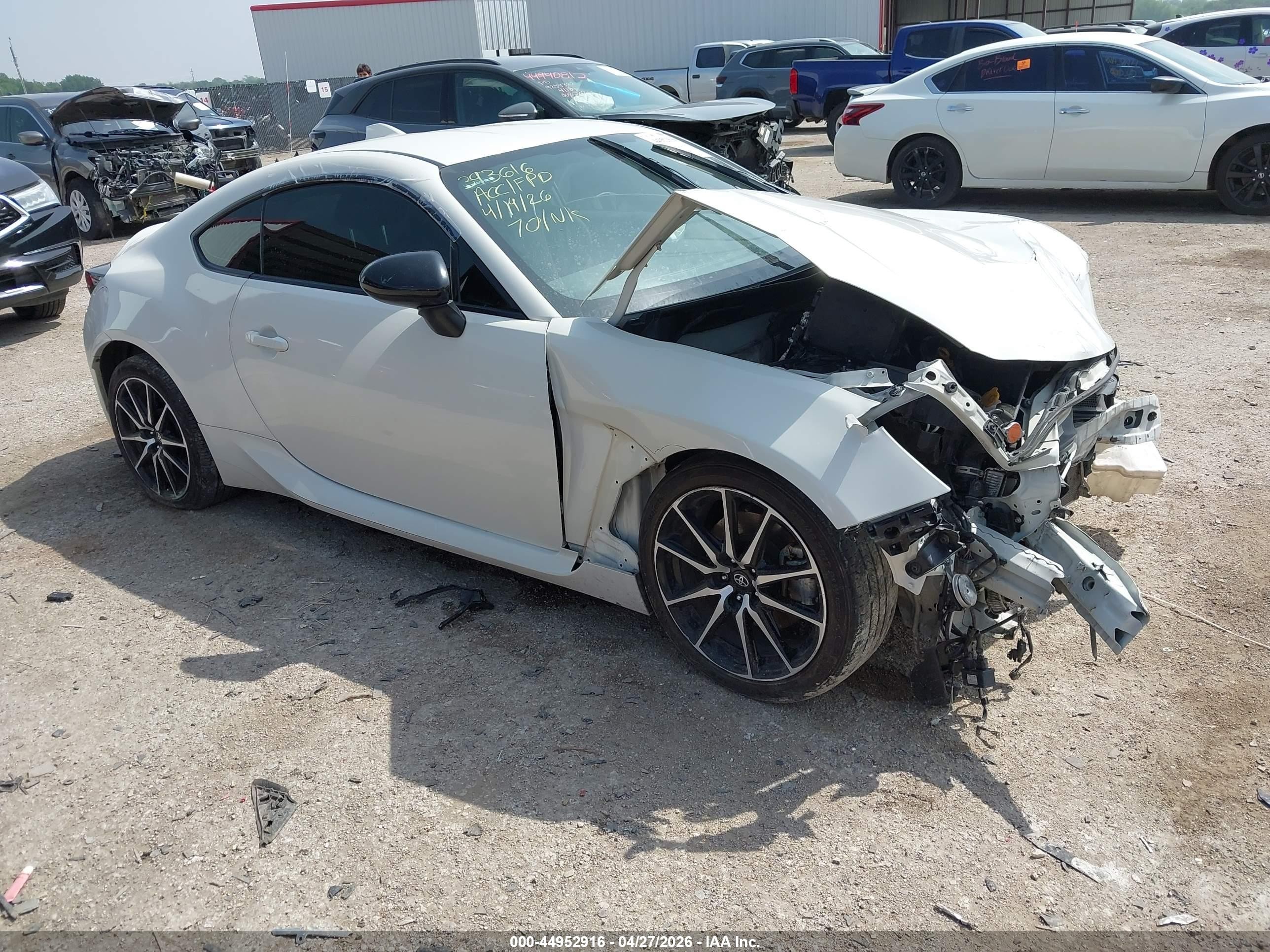 2022 Toyota 86, VIN JF1ZNBC12N8757022 — Front end