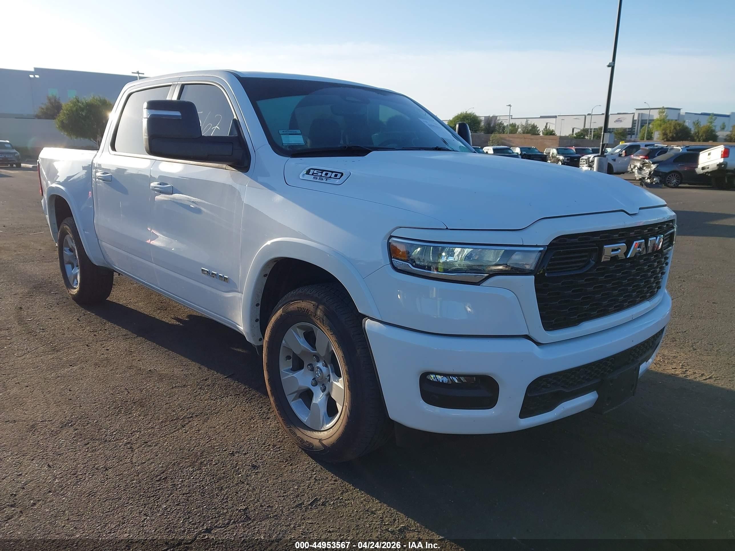 2025 Ram 1500 Lone Star, VIN 1C6SRFFP0SN542038 — Зад