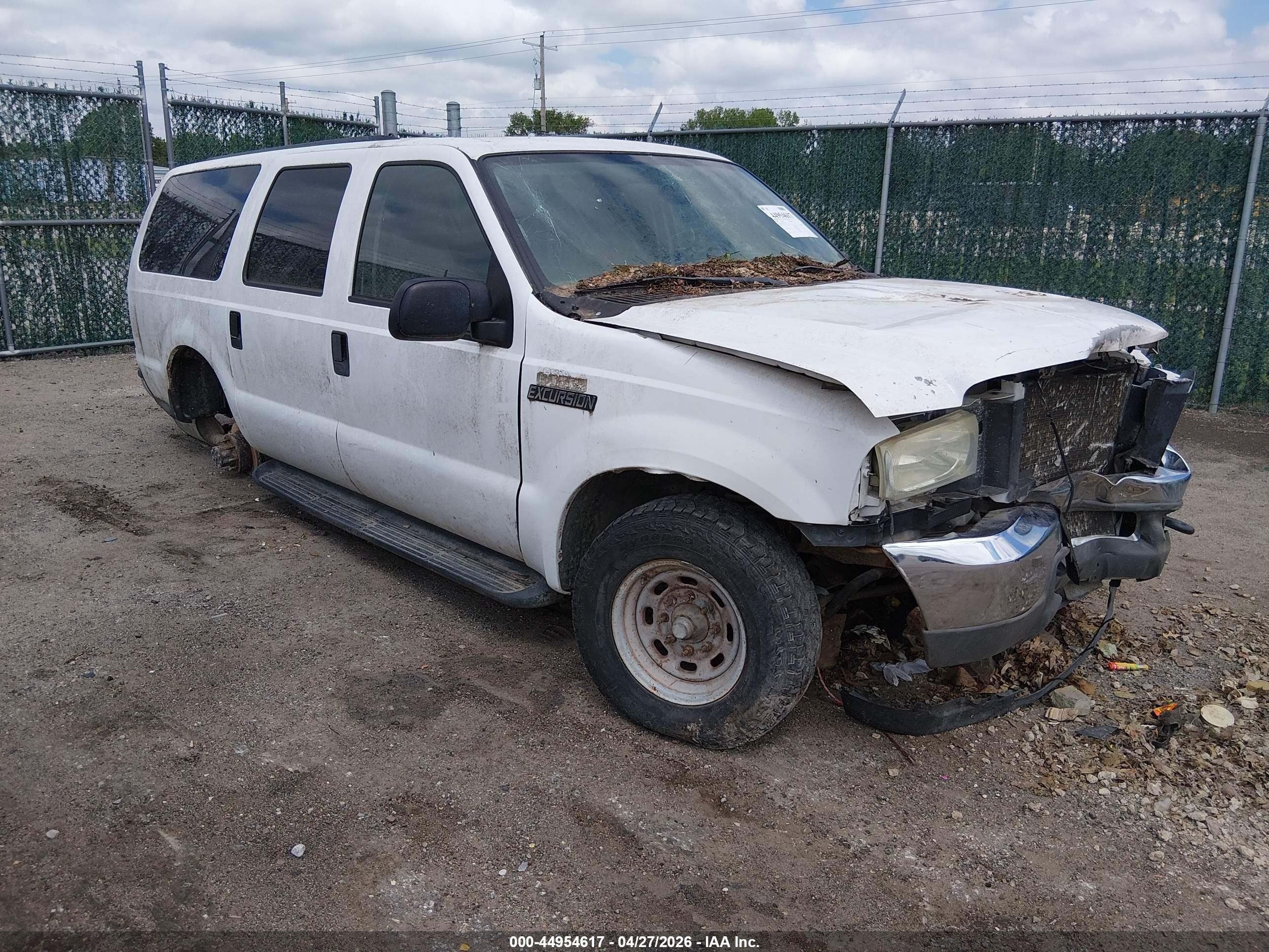 2004 Ford Excursion Special Serv, VIN 1FMNU40L84EA29584 — Normal wear
