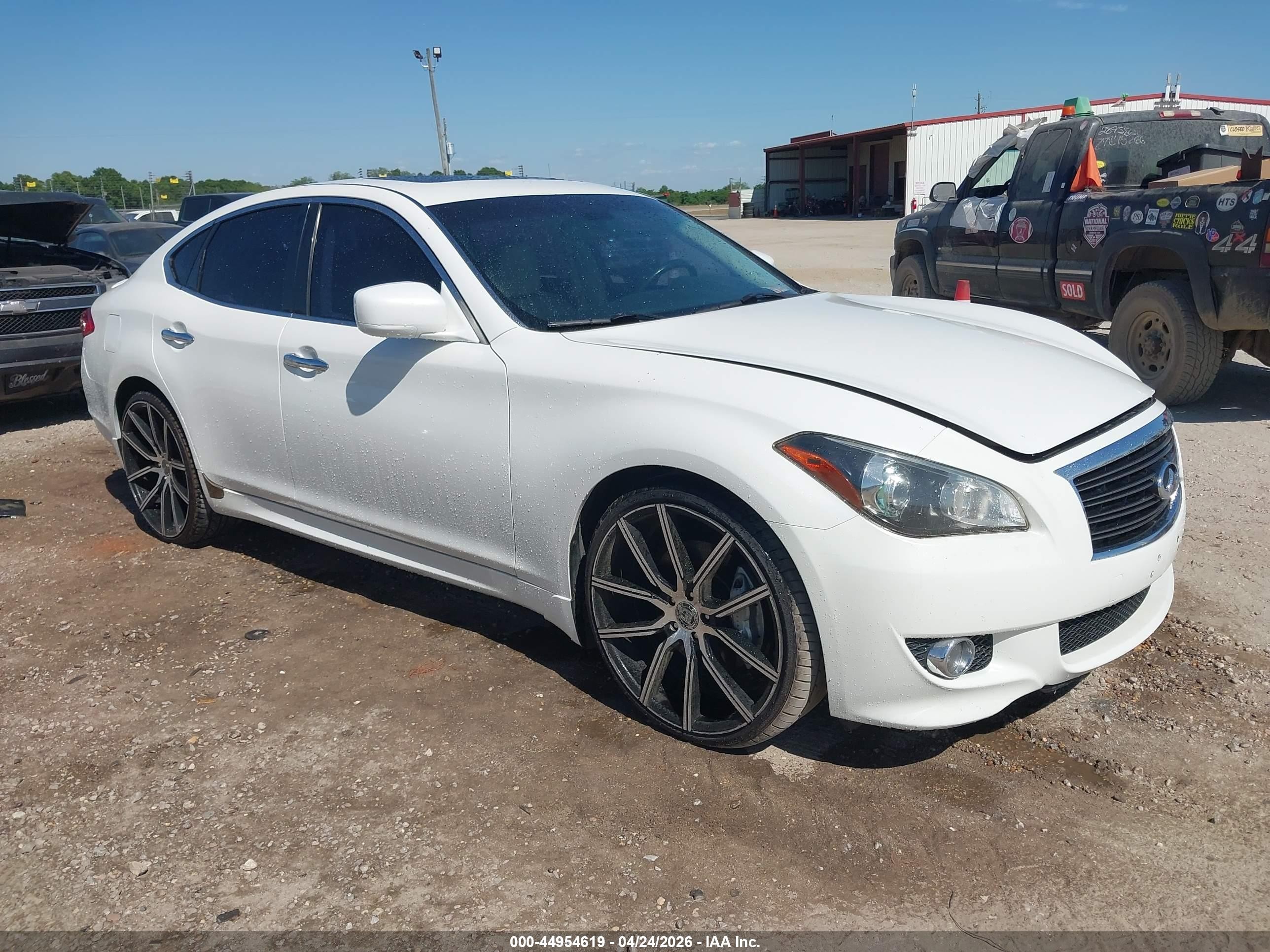 2011 Infiniti M, VIN JN1AY1AP8BM520508 — Electrical