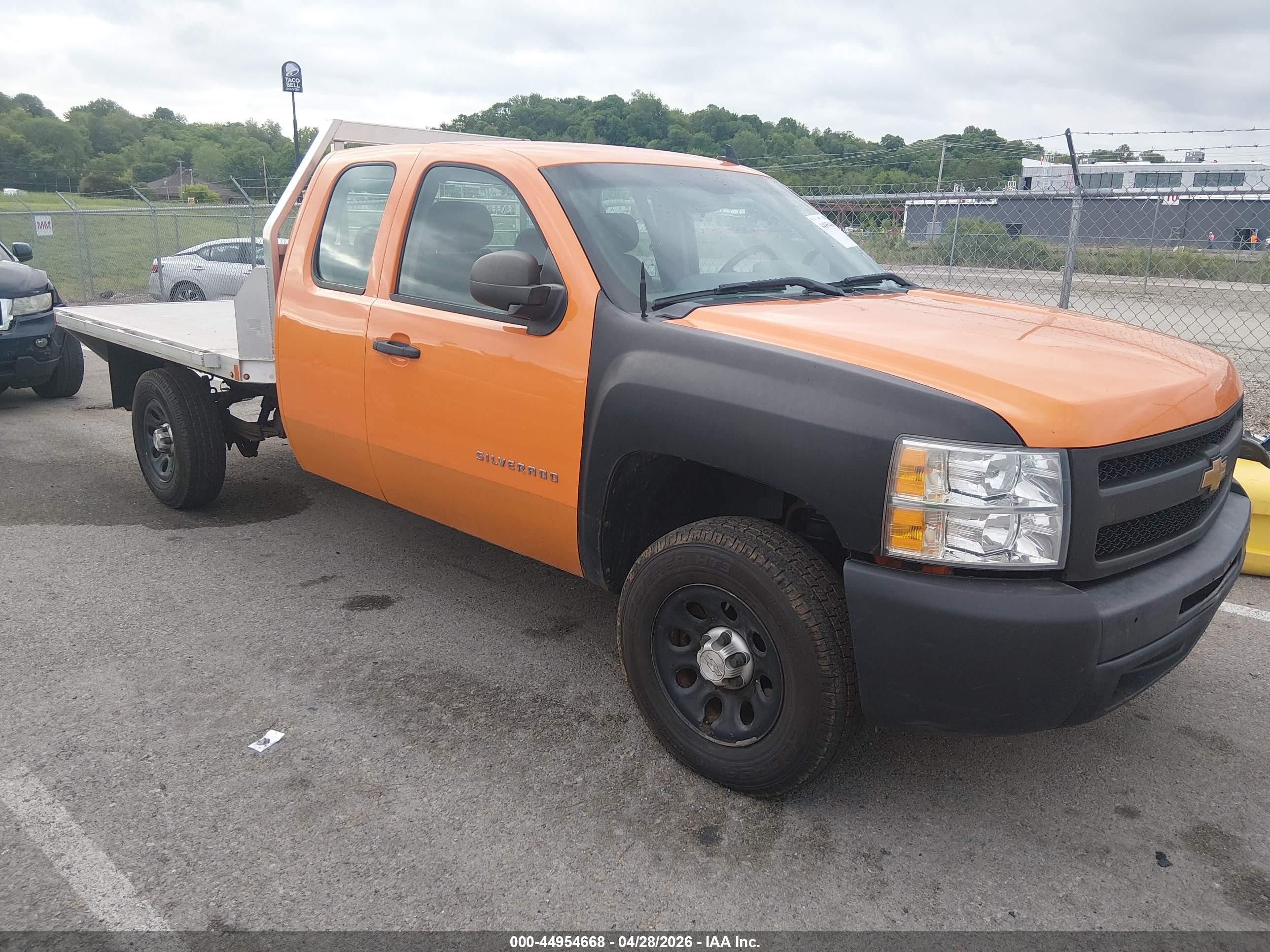 2012 Chevrolet Silverado 1500 Work Truck, VIN 1GCRKPE04CZ320604 — Frame damage