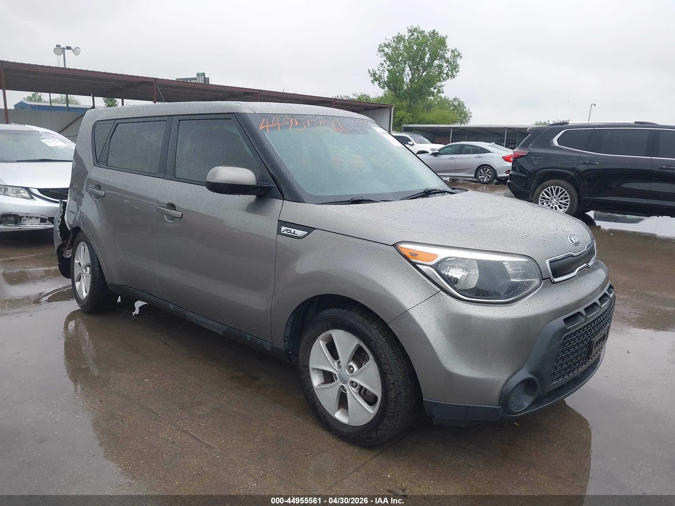 2016 Kia Soul, VIN KNDJN2A2XG7275426 — Rear end