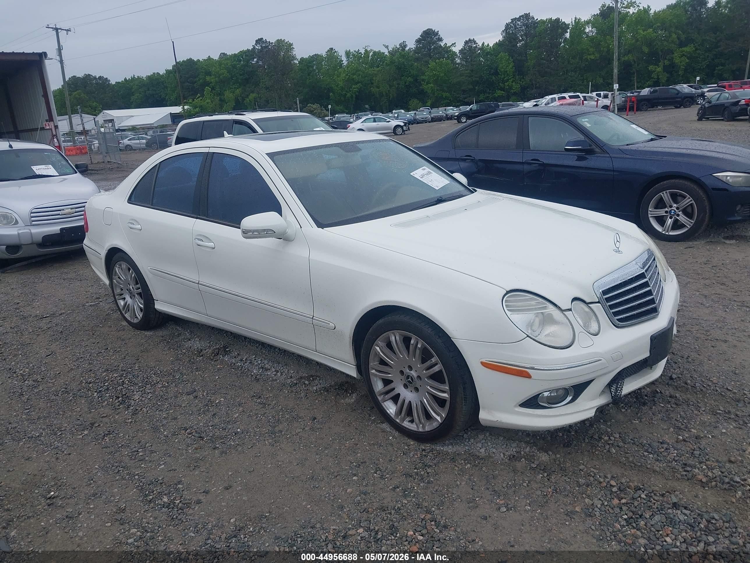 2009 Mercedes-Benz E 350 Luxury, VIN WDBUF87X79B393982 — Изъятие за долги