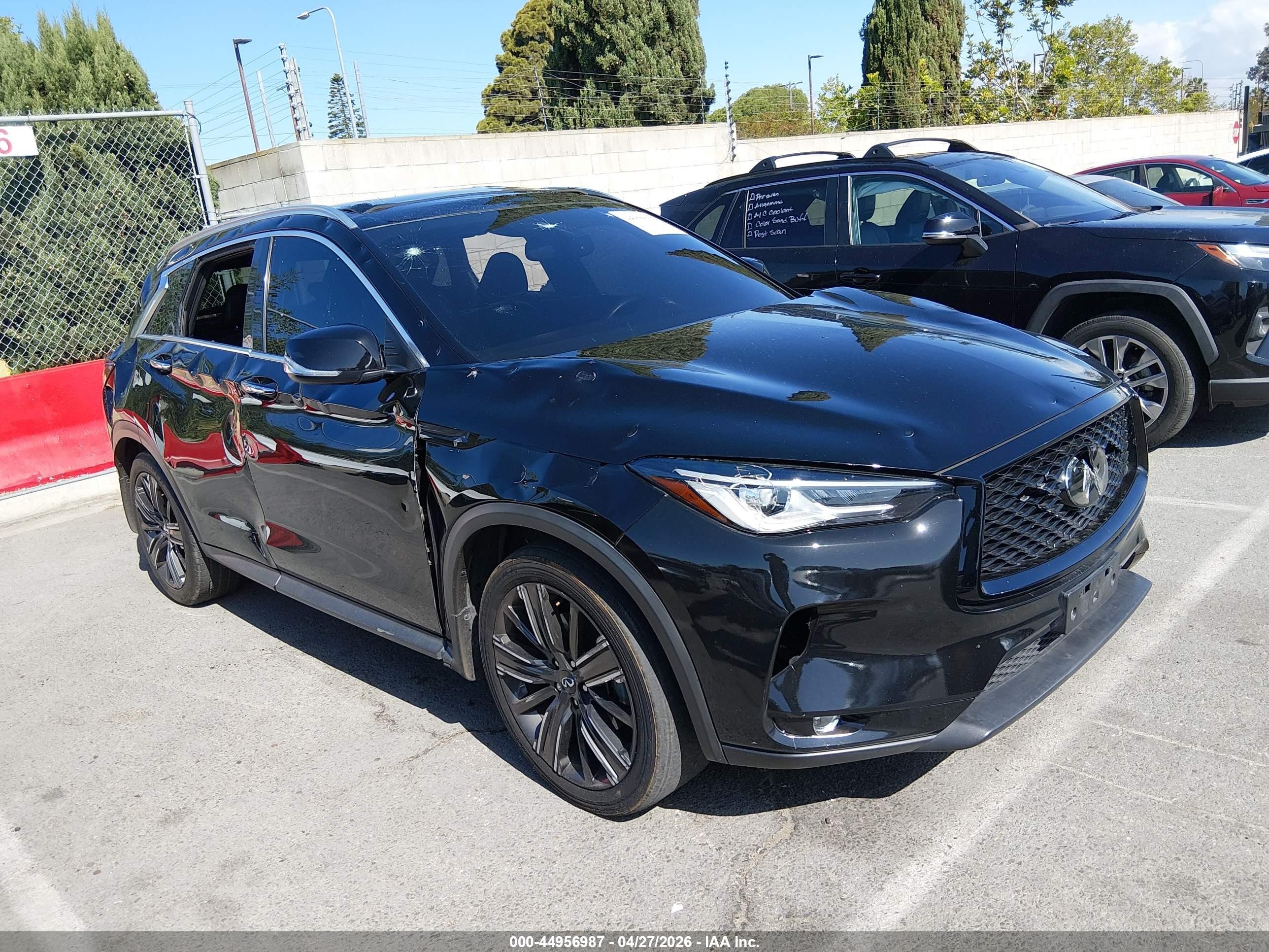 2022 Infiniti QX50 Luxe, VIN 3PCAJ5BA2NF118970 — Vandalism