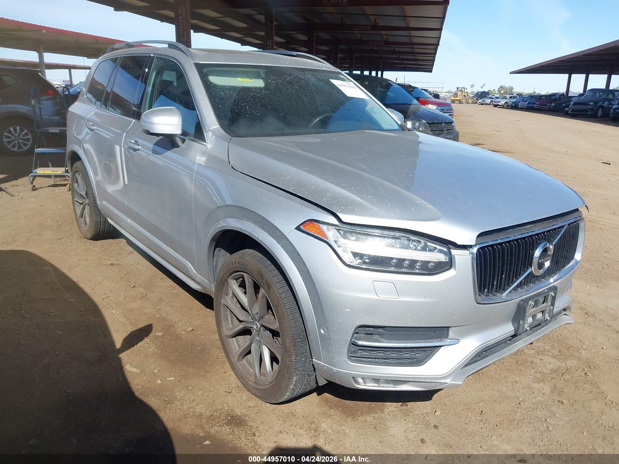 2016 Volvo XC90 T6 Momentum, VIN YV4A22PK9G1085309 — Mechanical
