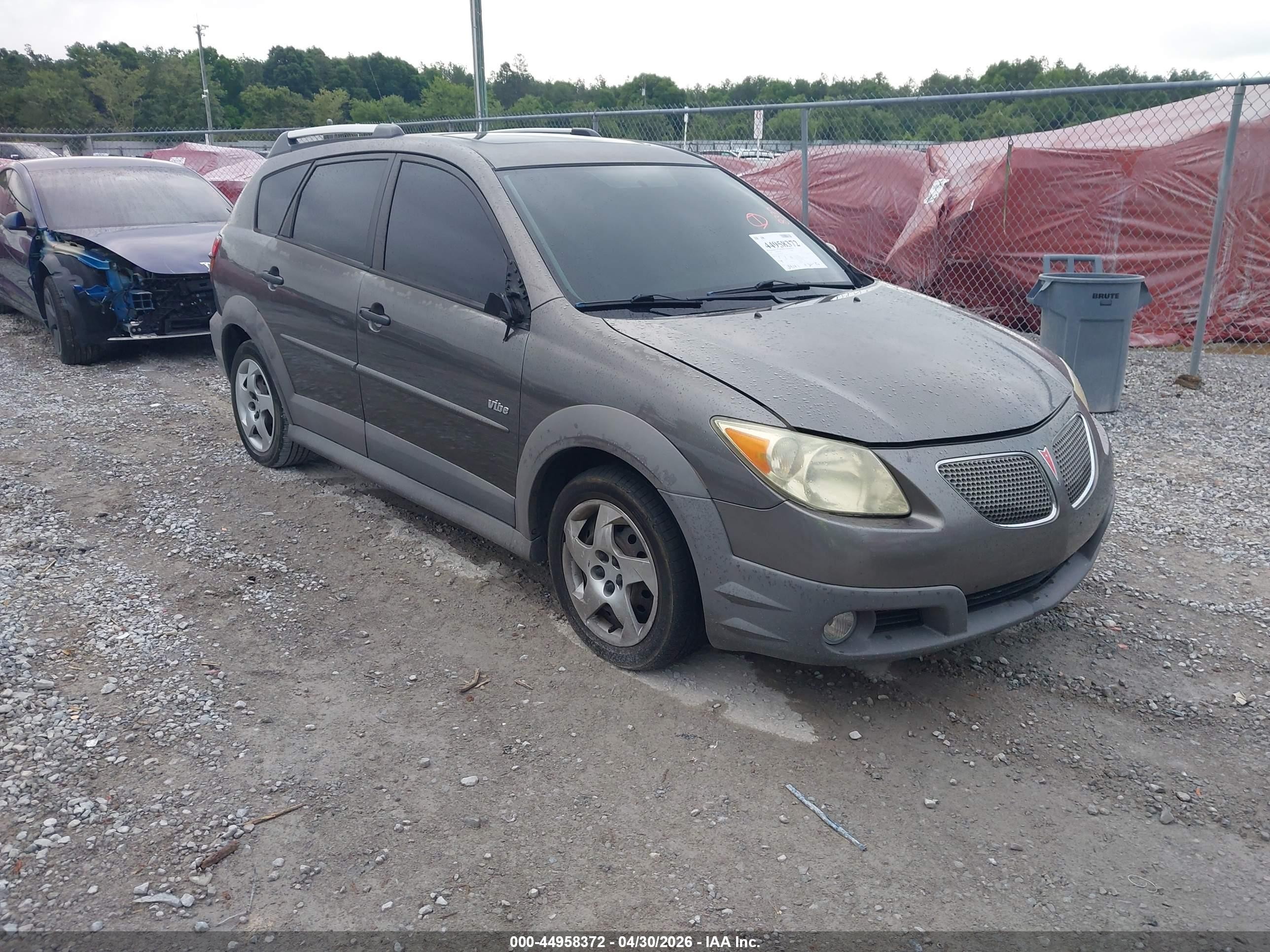 2005 Pontiac Vibe, VIN 5Y2SL63885Z439485 — Side