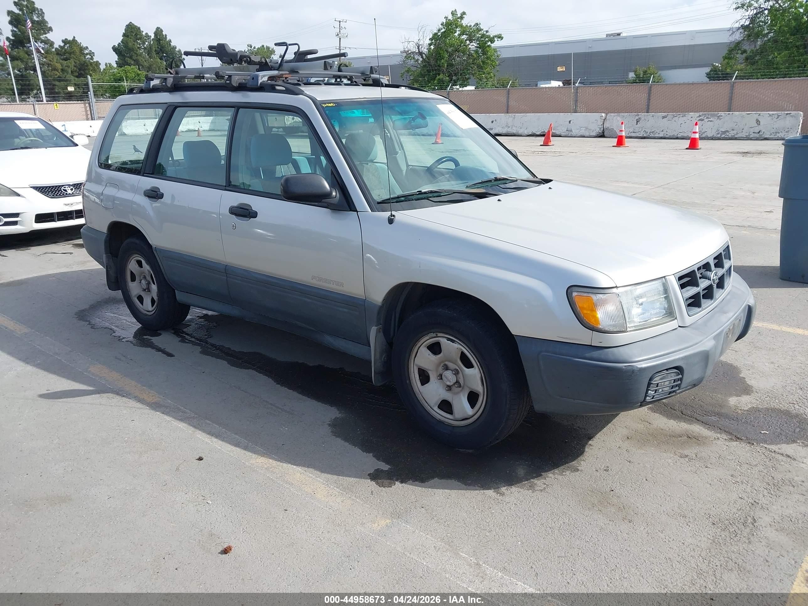 2000 Subaru Forester L, VIN JF1SF6353YH731347 — Обычный износ