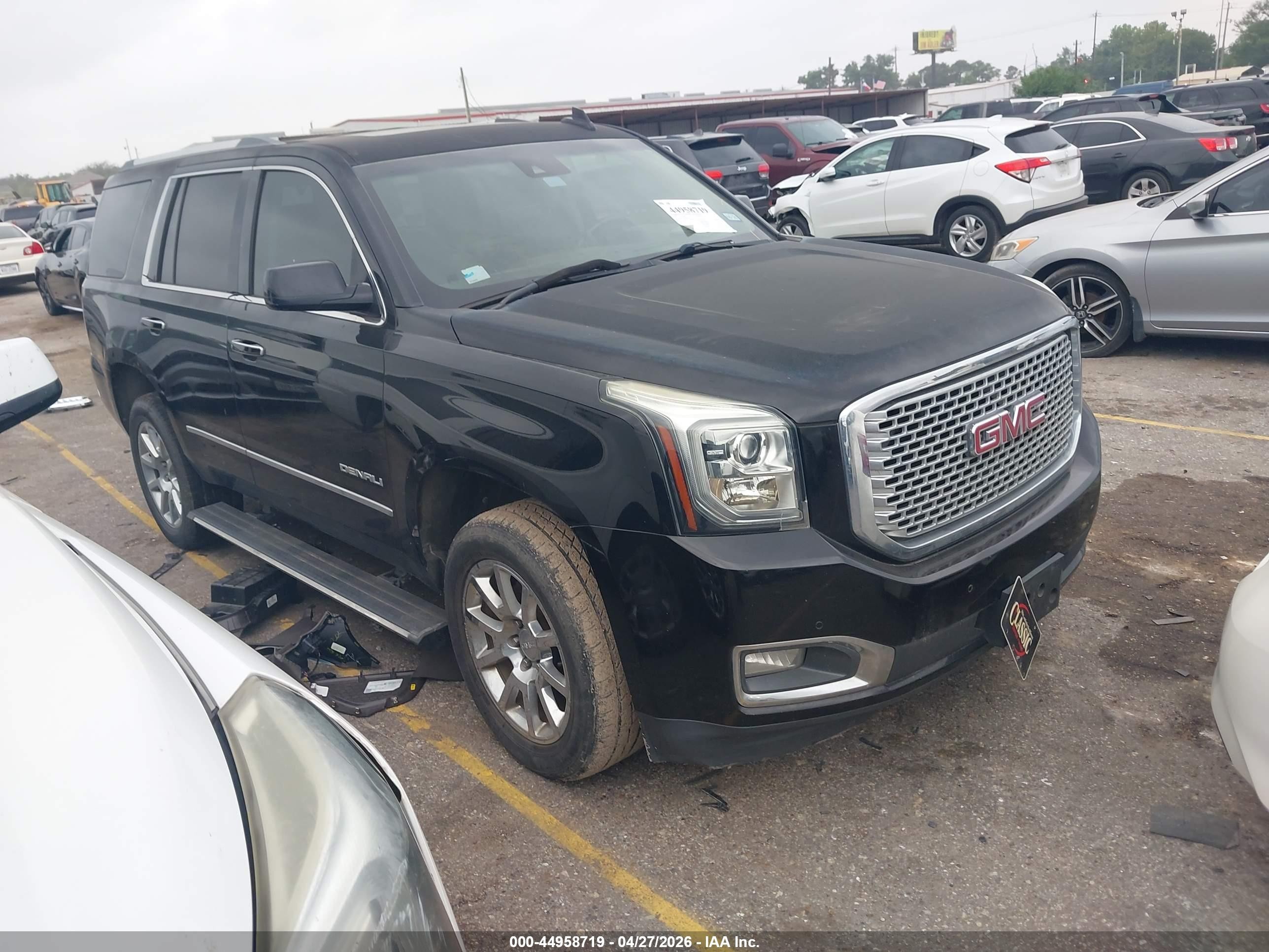 2015 GMC Yukon Denali, VIN 1GKS1CKJ7FR624738 — Stripped
