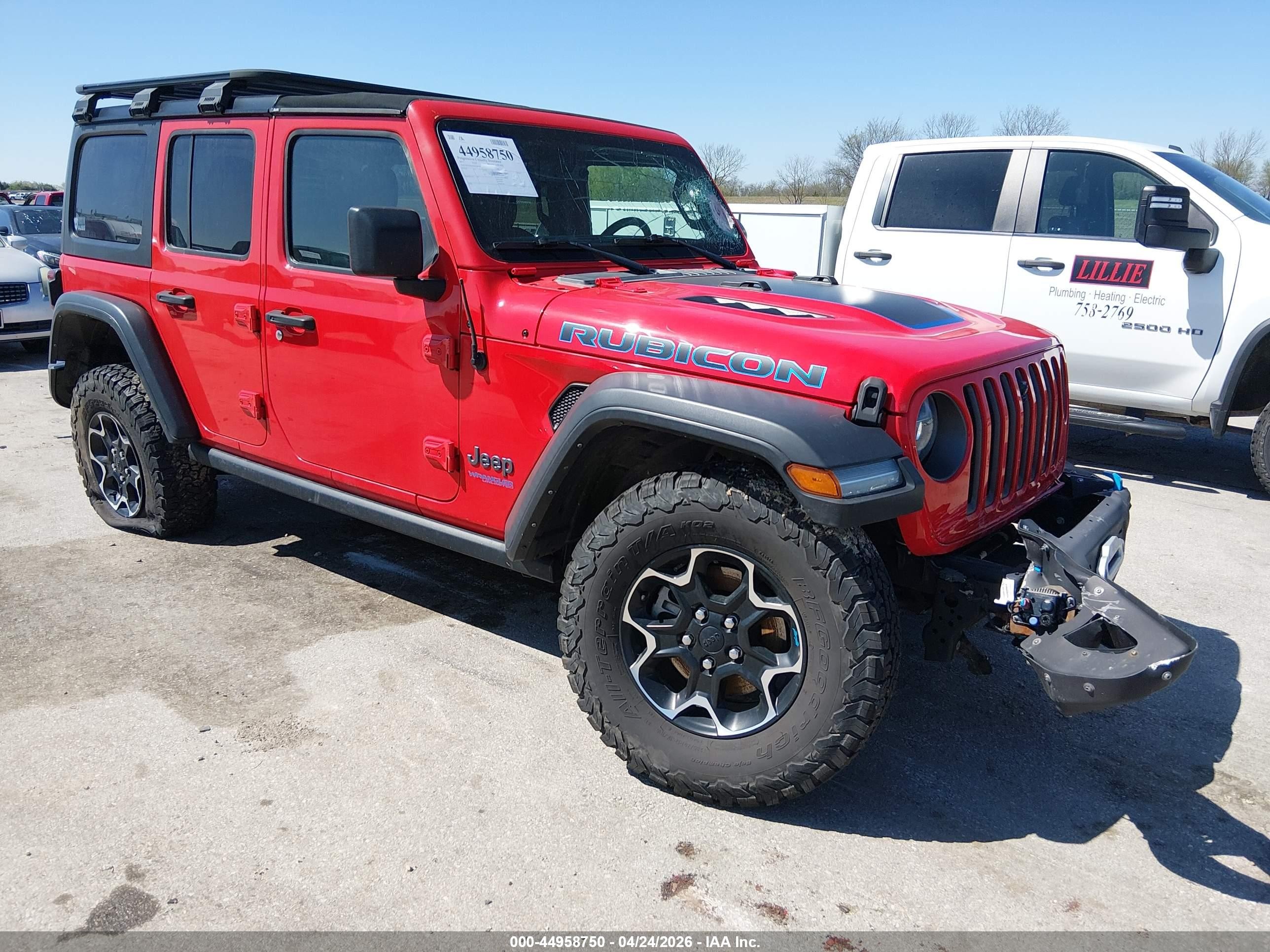 2022 Jeep Wrangler Unlimited Rubicon, VIN 1C4JJXR64NW184154 — Side