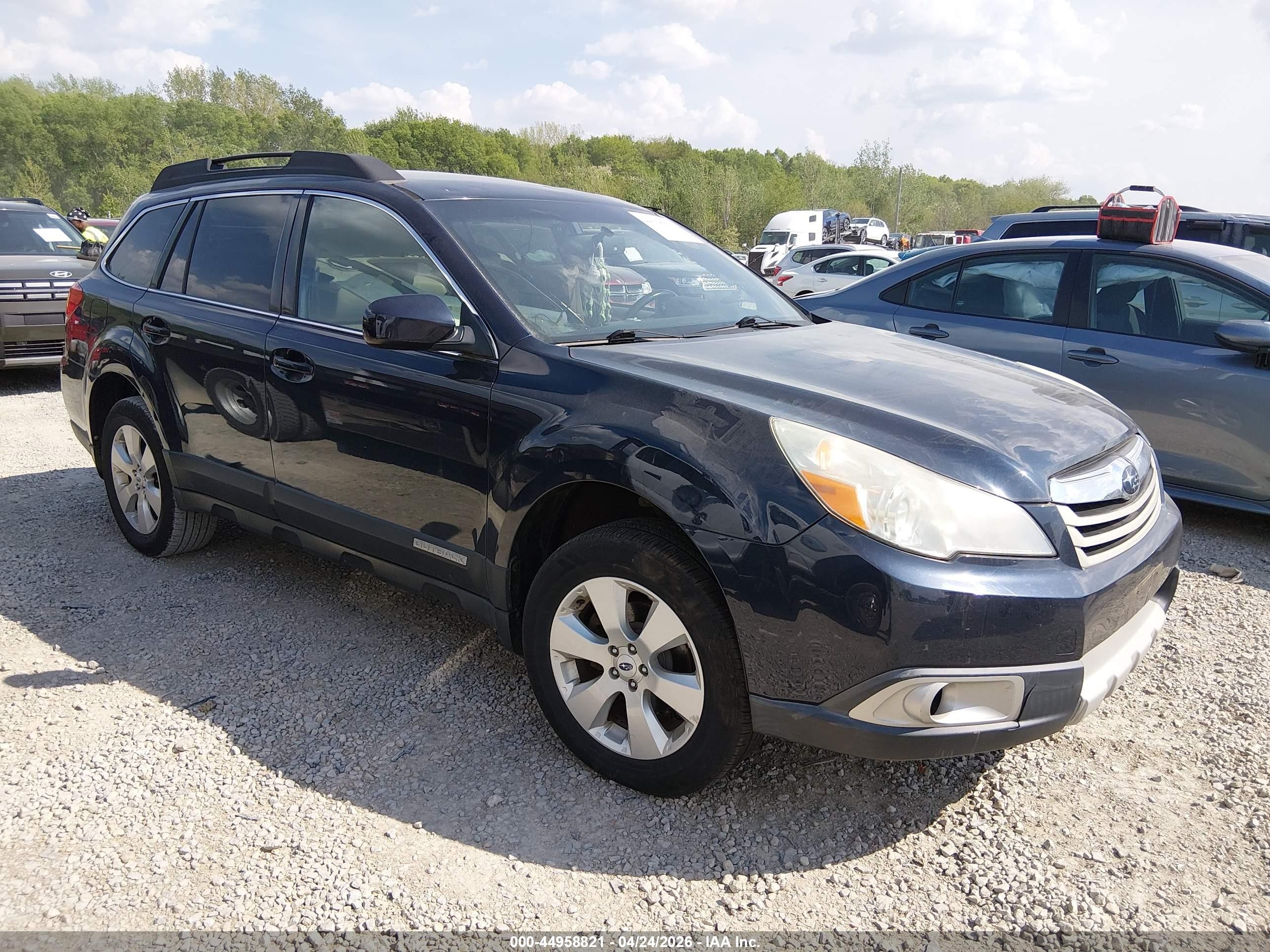 2012 Subaru Outback Limited, VIN 4S4BRCKC8C3238474 — Frame damage