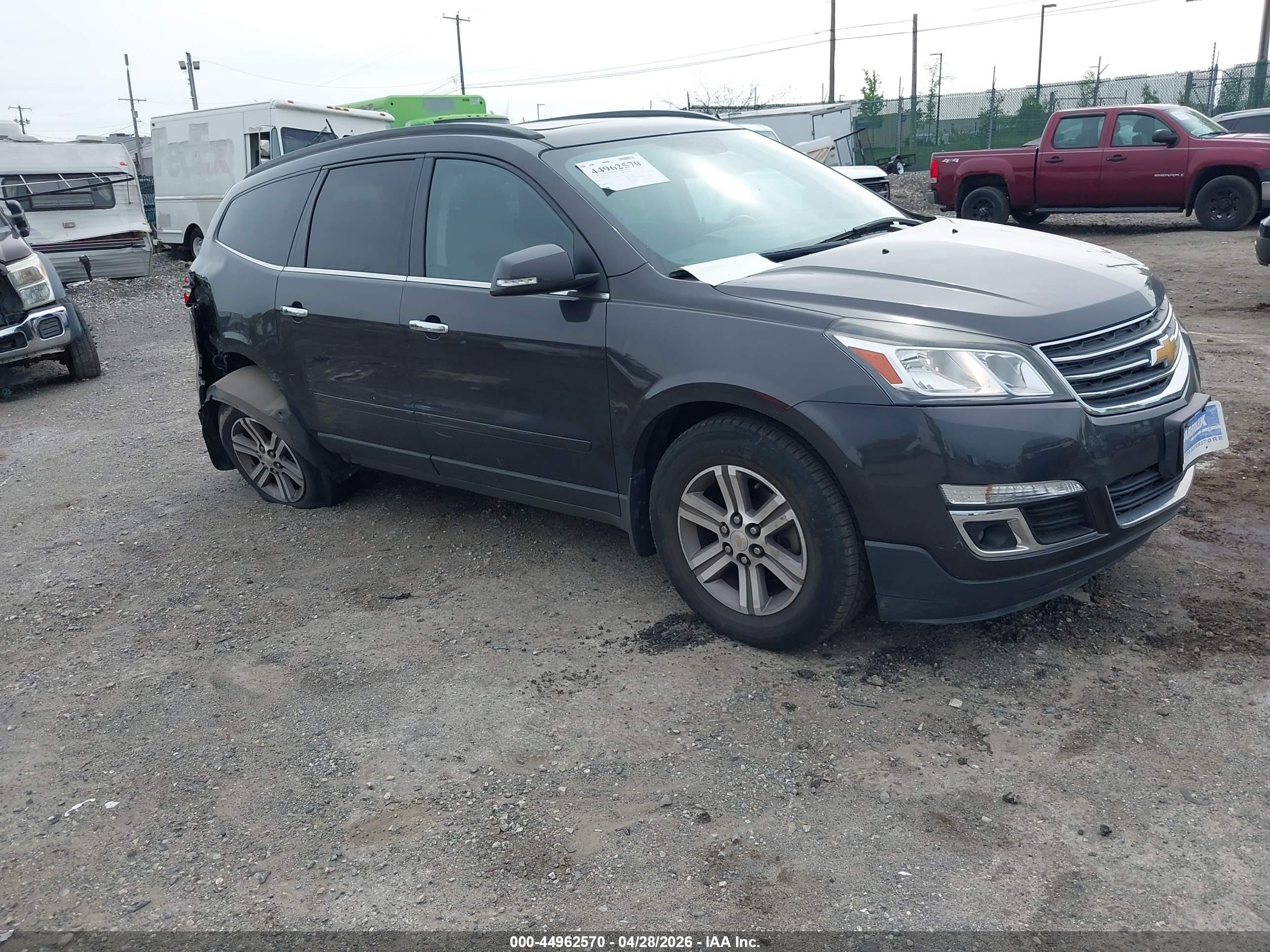 2017 Chevrolet Traverse LT, VIN 1GNKVHKD8HJ290929 — Rear end