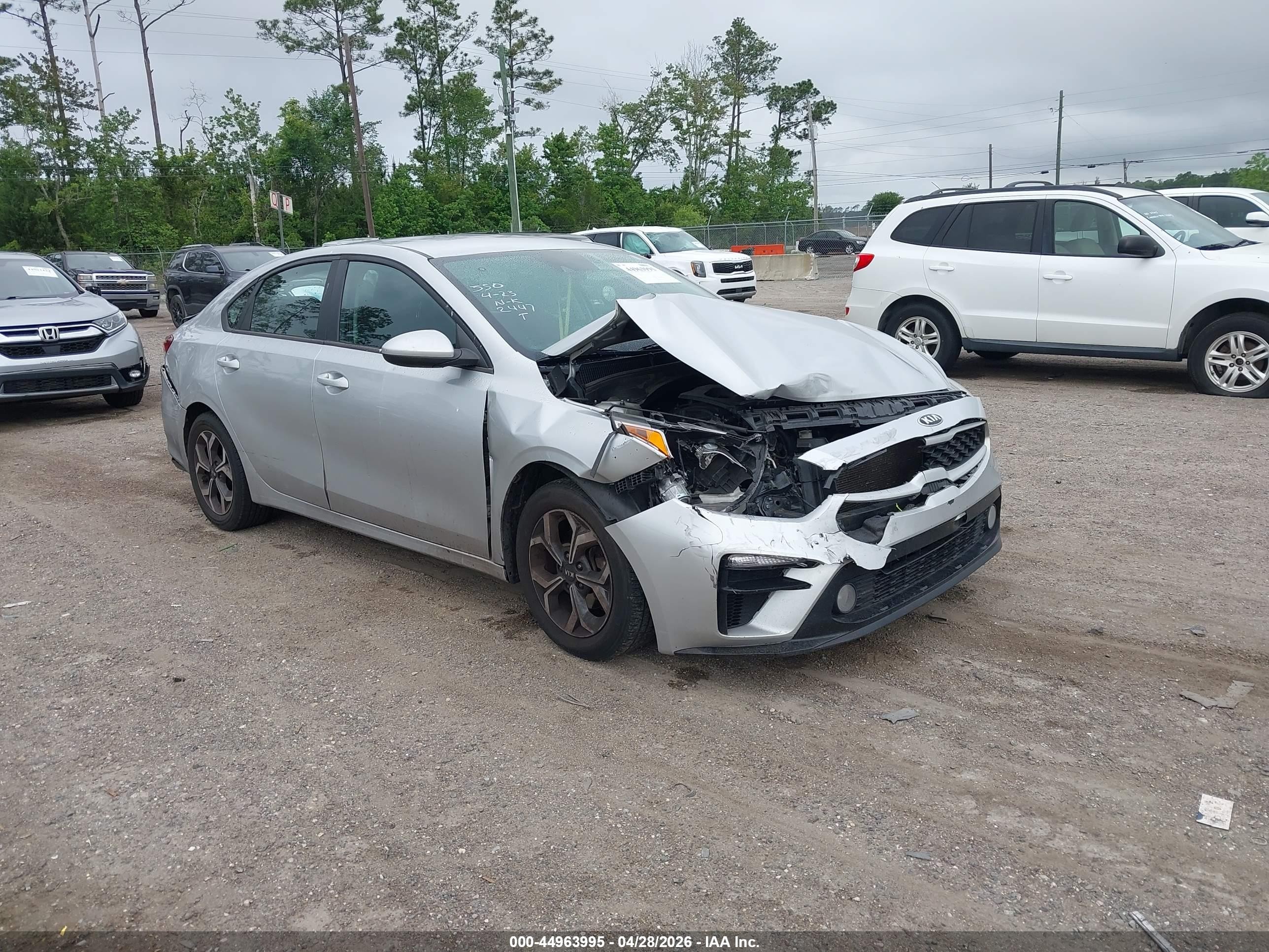 2021 Kia Forte LXS, VIN 3KPF24AD4ME272447 — All over