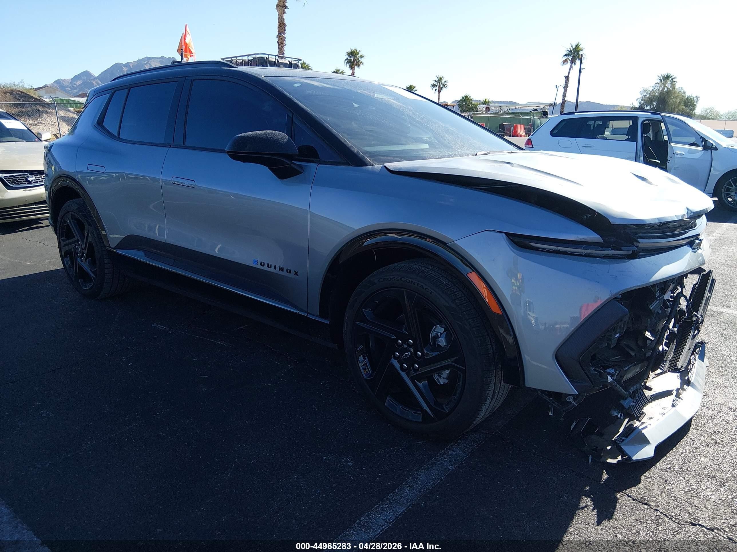 2025 Chevrolet Equinox EV RS, VIN 3GN7DSRP2SS207670 — Front end
