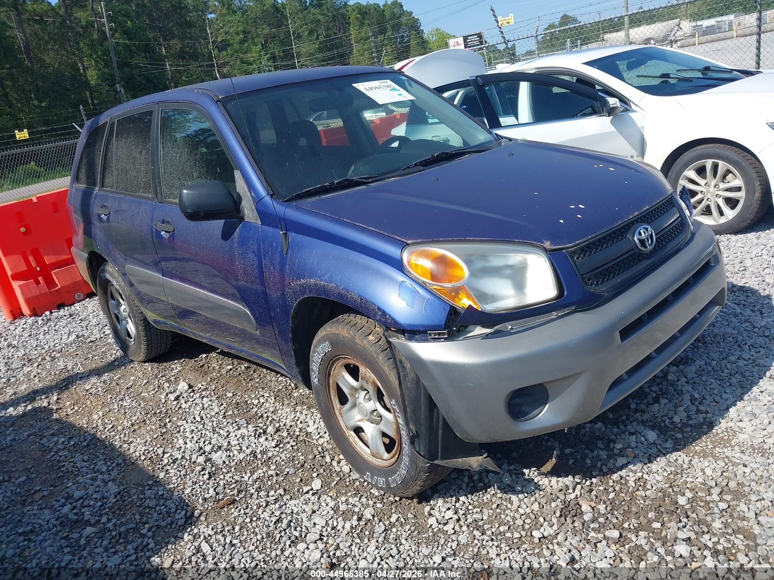 2005 Toyota RAV4, VIN JTEGD20V750090325 — Normal wear