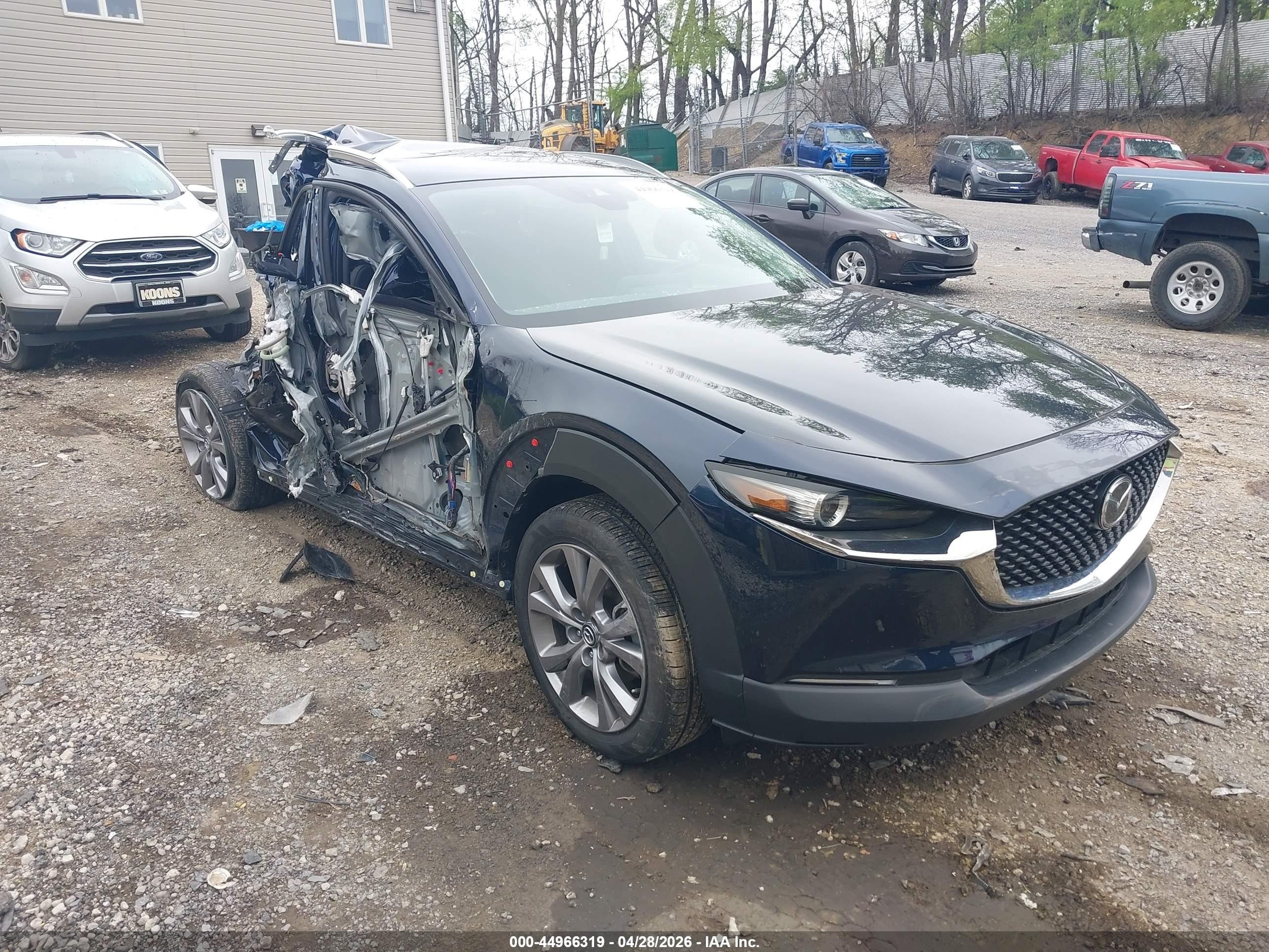 2023 Mazda CX-30 S Select, VIN 3MVDMBBM6PM587974 — Rear end