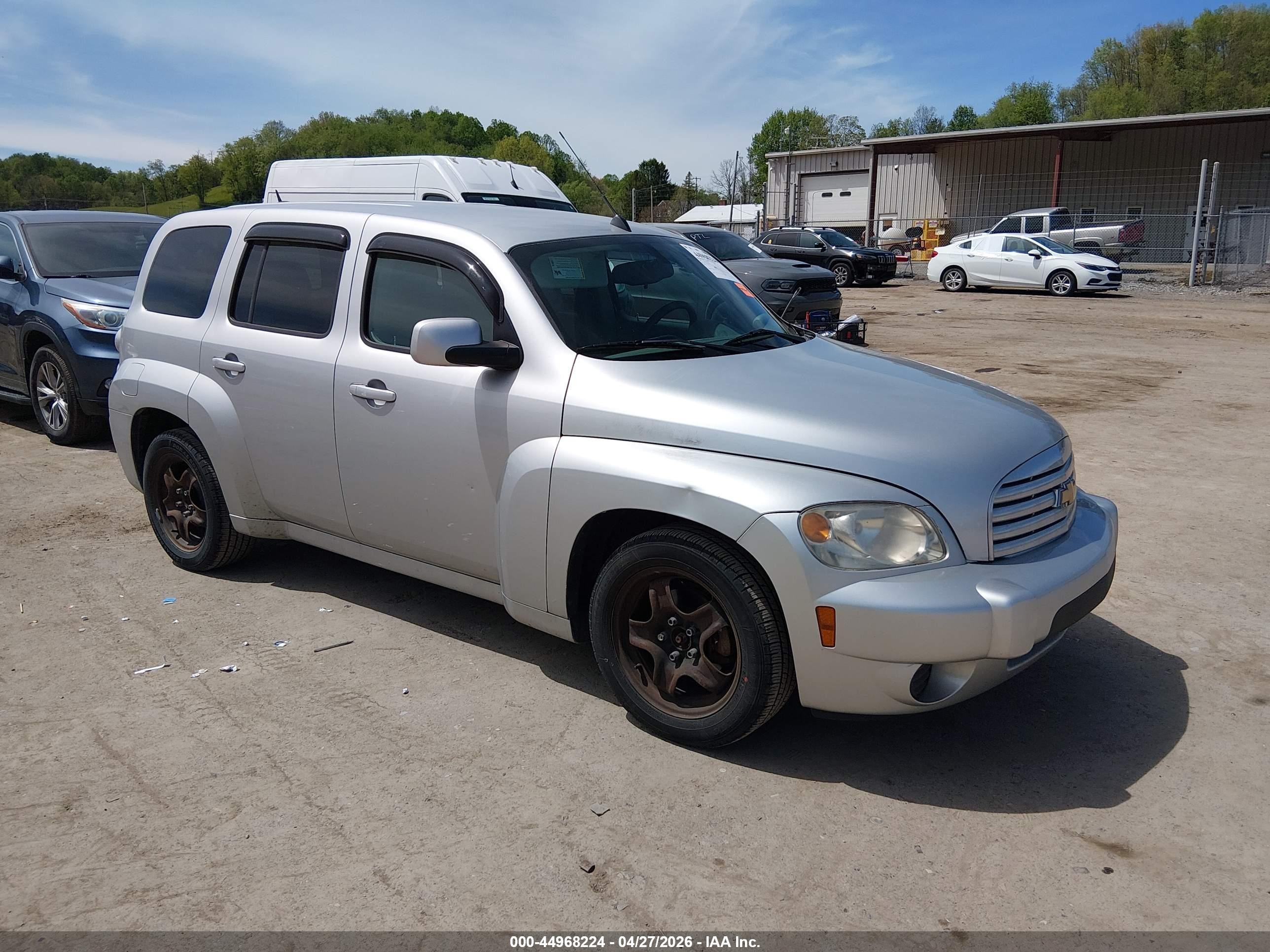 2011 Chevrolet HHR 1LT, VIN 3GNBABFW1BS530722 — Front end