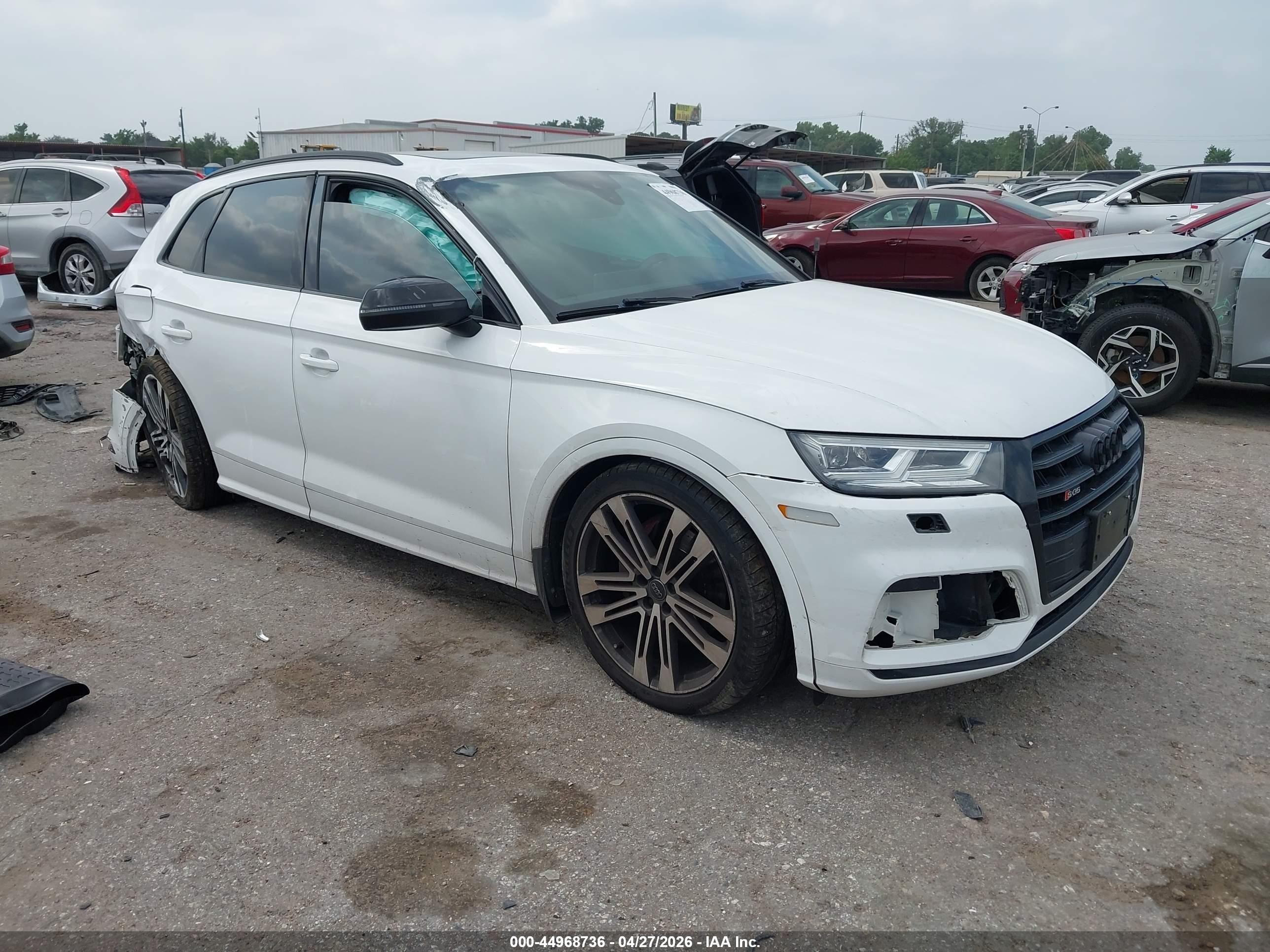 2020 Audi SQ5 Premium Plus, VIN WA1B4AFY6L2113390 — Фото с аукциона