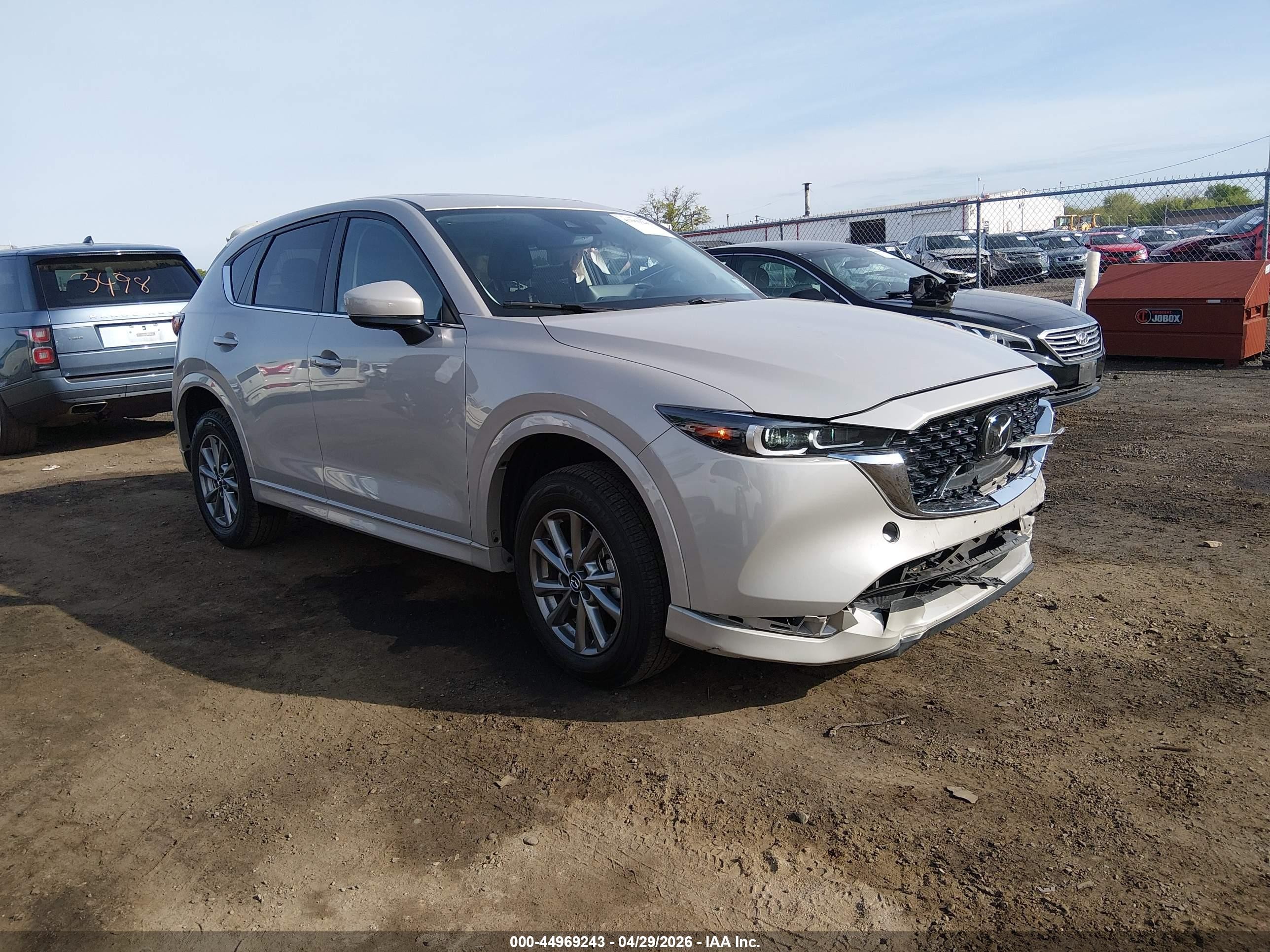 2024 Mazda CX-5 S Preferred, VIN JM3KFBCL5R0489881 — Front end