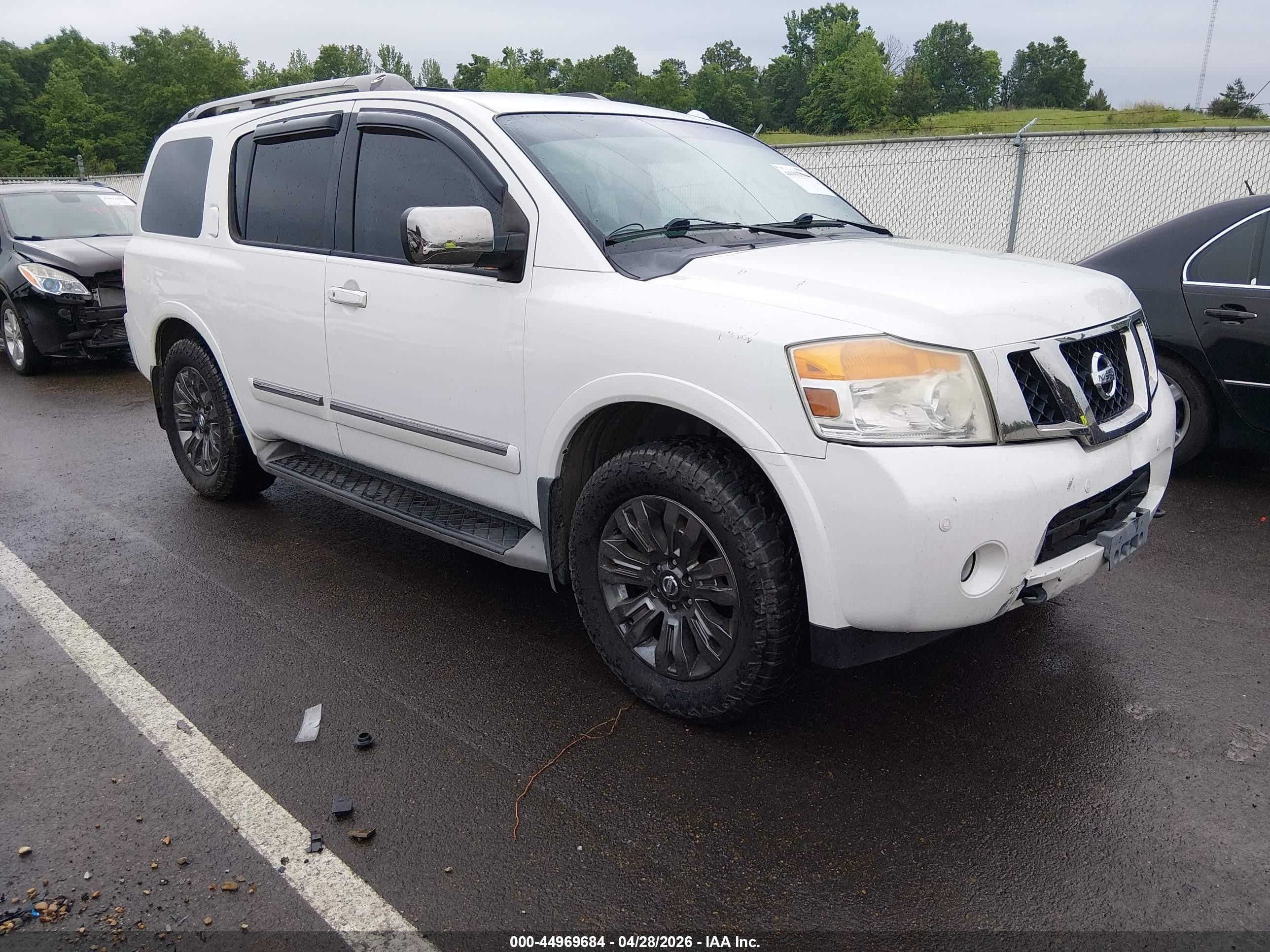 2015 Nissan Armada Platinum, VIN 5N1AA0NC2FN617606 — Front end