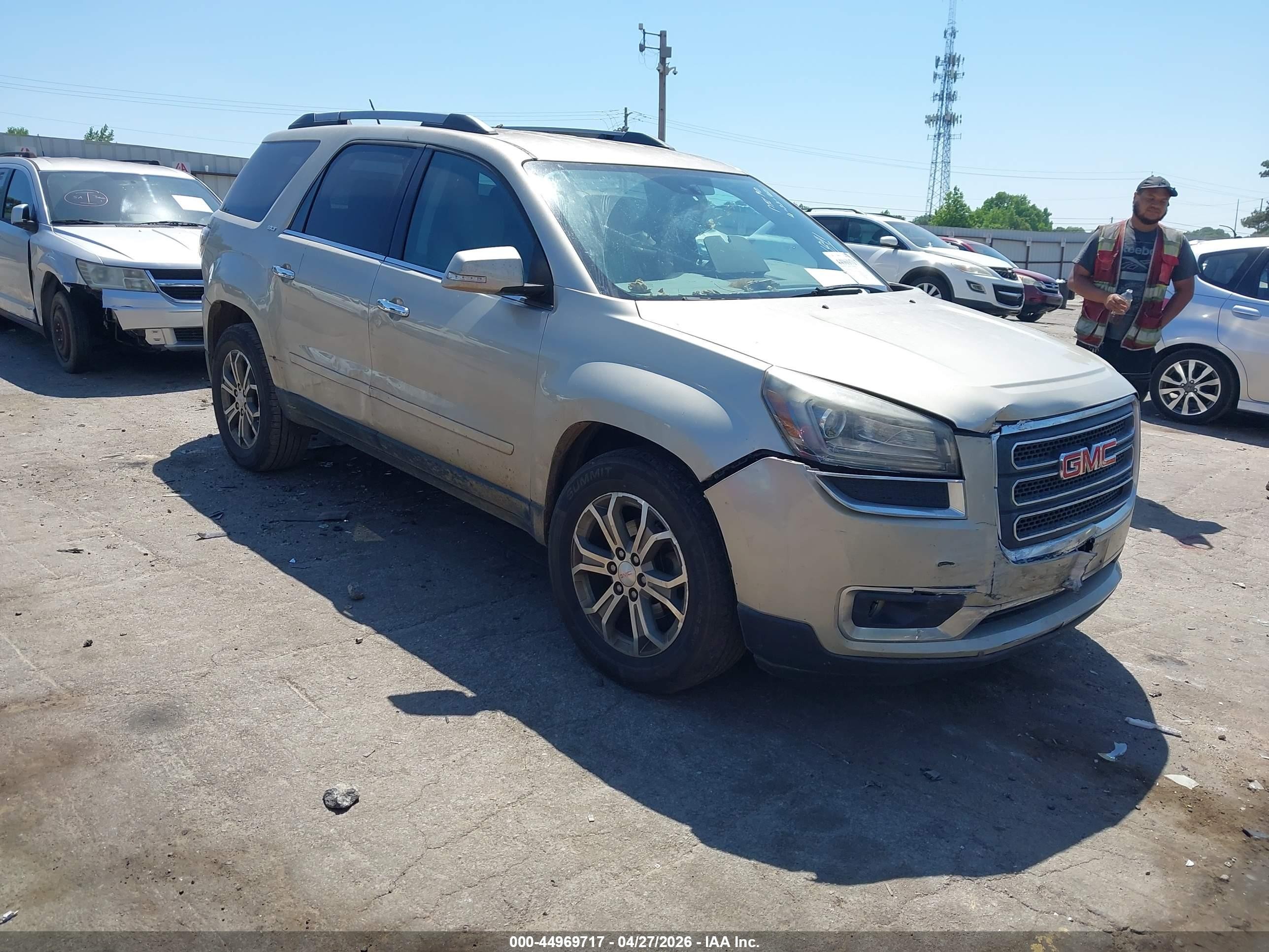 2014 GMC Acadia SLT, VIN 1GKKRRKD0EJ326891 — Перед