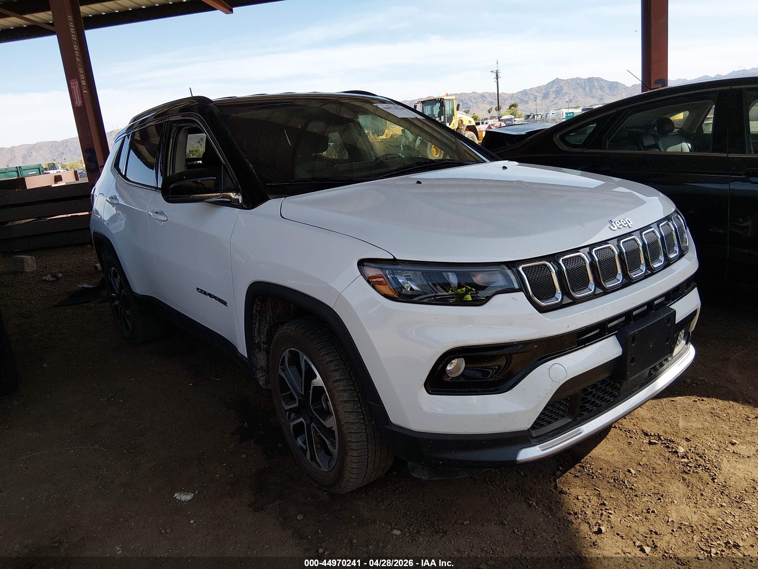 2022 Jeep Compass Limited, VIN 3C4NJDCB7NT178151 — Interior fire