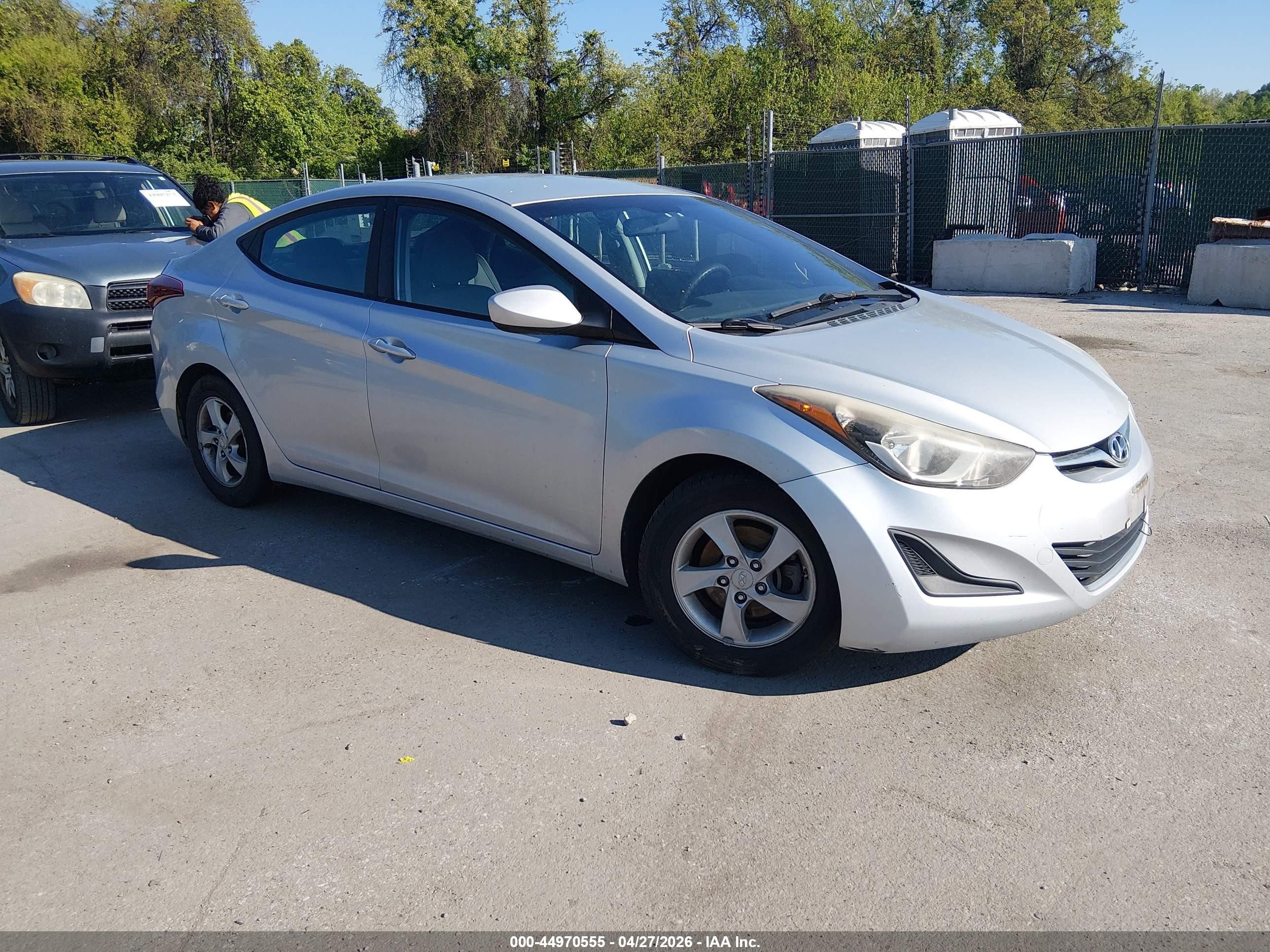 2015 Hyundai Elantra SE, VIN KMHDH4AE2FU279119 — Normal wear