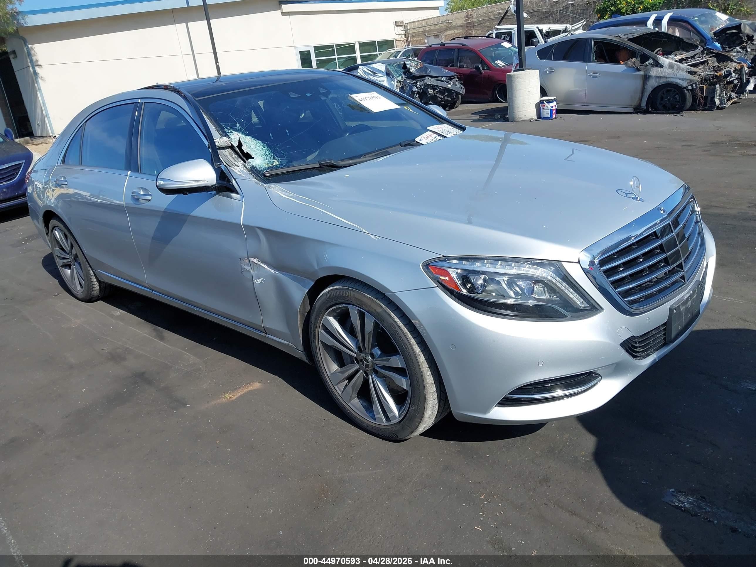 2017 Mercedes-Benz S 550, VIN WDDUG8CB0HA326966 — Side