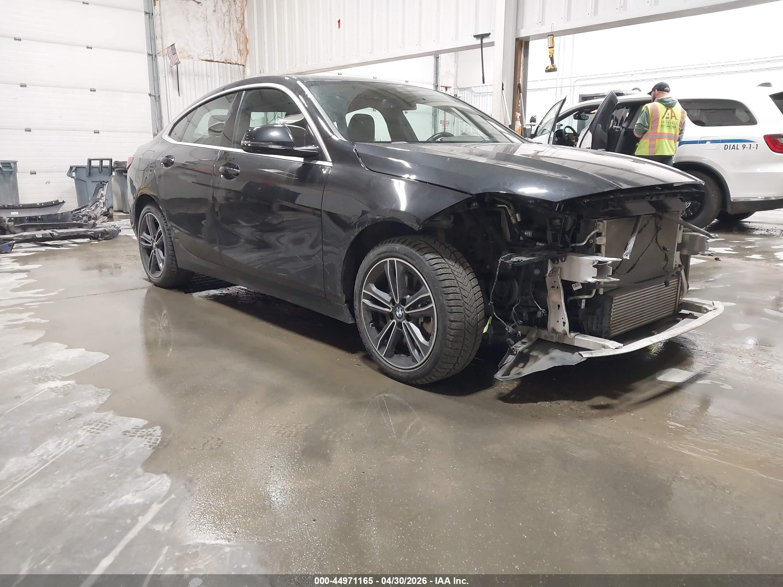 2021 BMW 2 Series 228i xDrive, VIN WBA73AK09M7H78982 — Front end