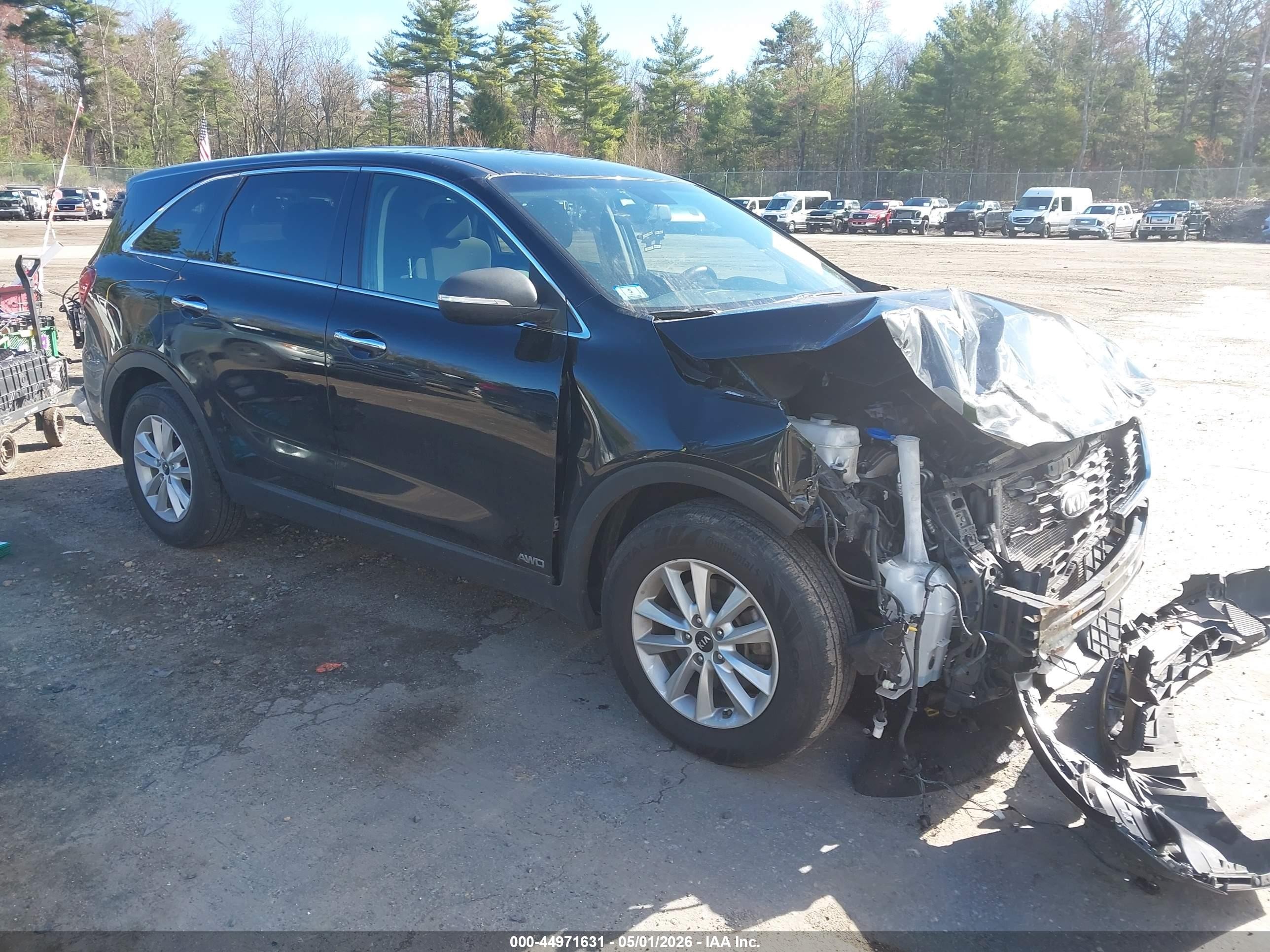 2019 Kia Sorento LX, VIN 5XYPGDA51KG563714 — Front end