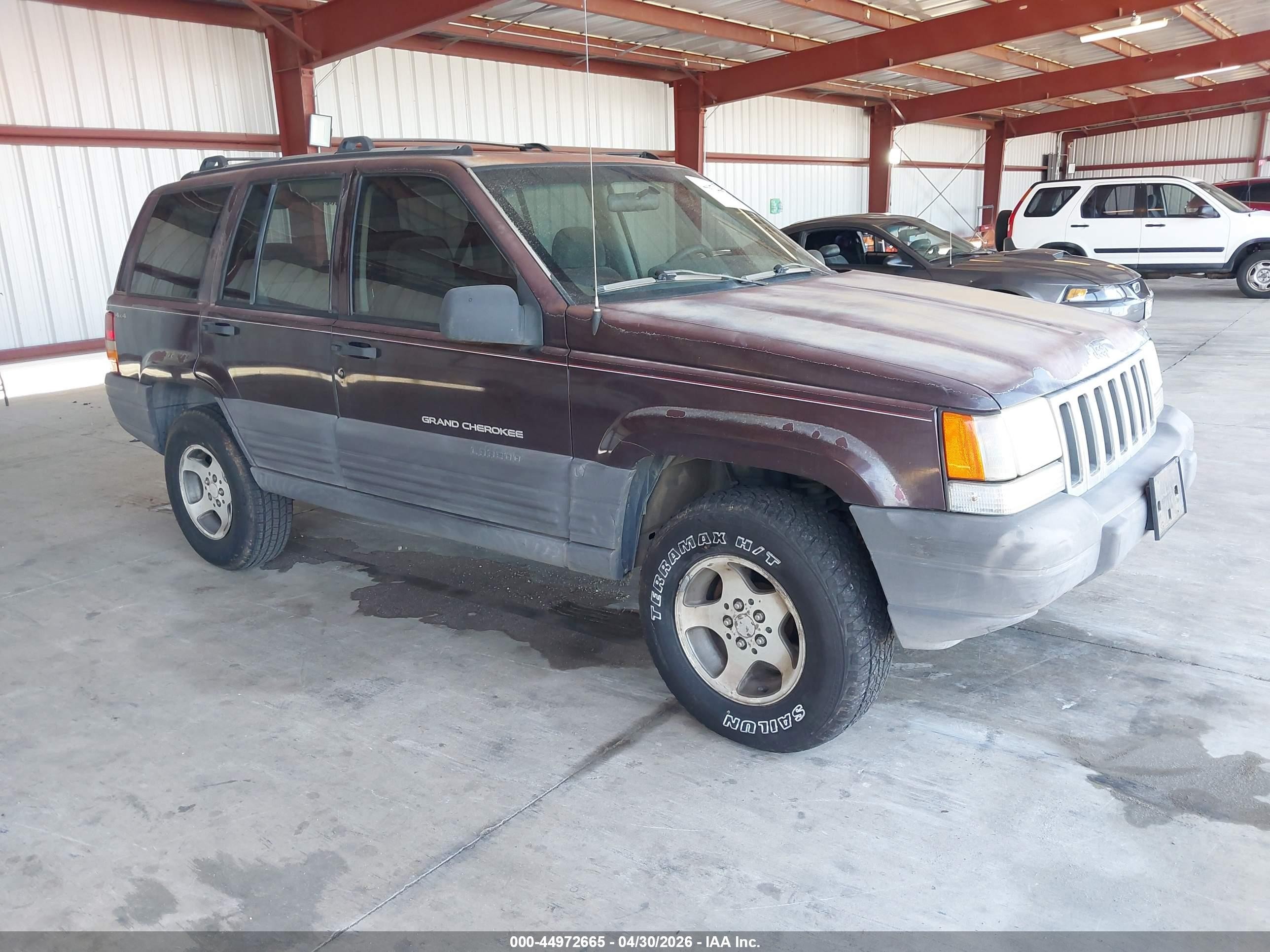 1996 Jeep Grand Cherokee Laredo, VIN 1J4GZ58S9TC166439 — Normal wear