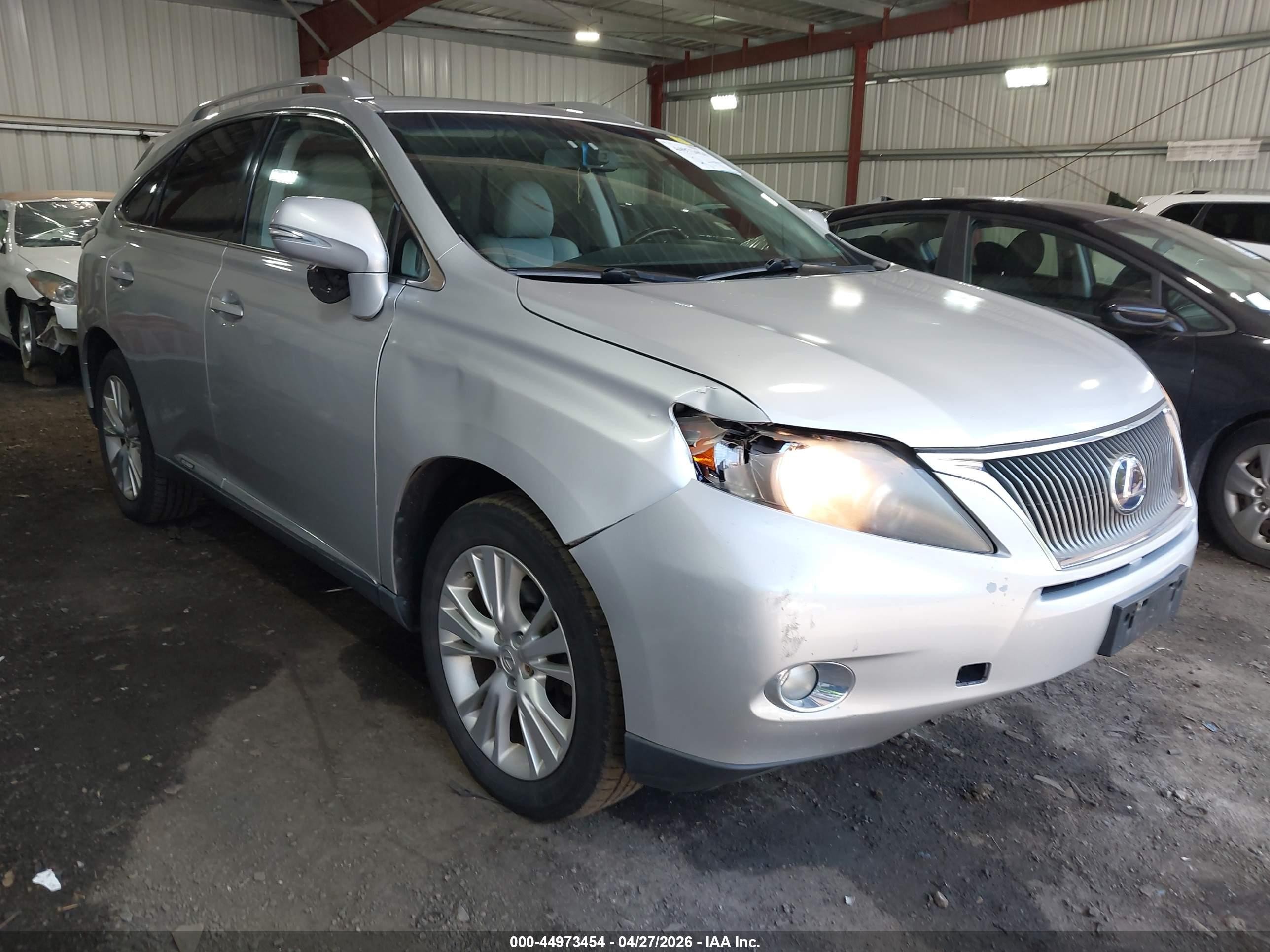 2010 Lexus RX 450h, VIN JTJBC1BA3A2003666 — Front end