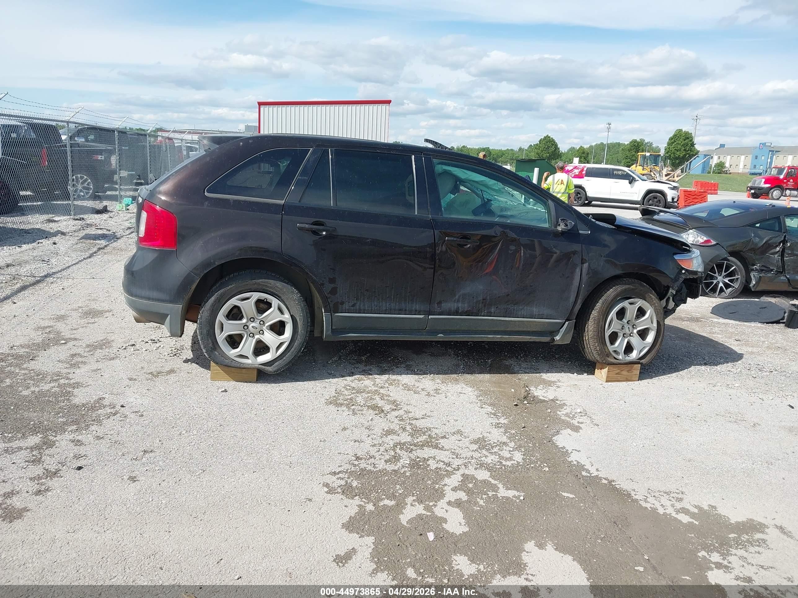 2013 Ford Edge SEL, VIN 2FMDK3J92DBA06151 — Front end