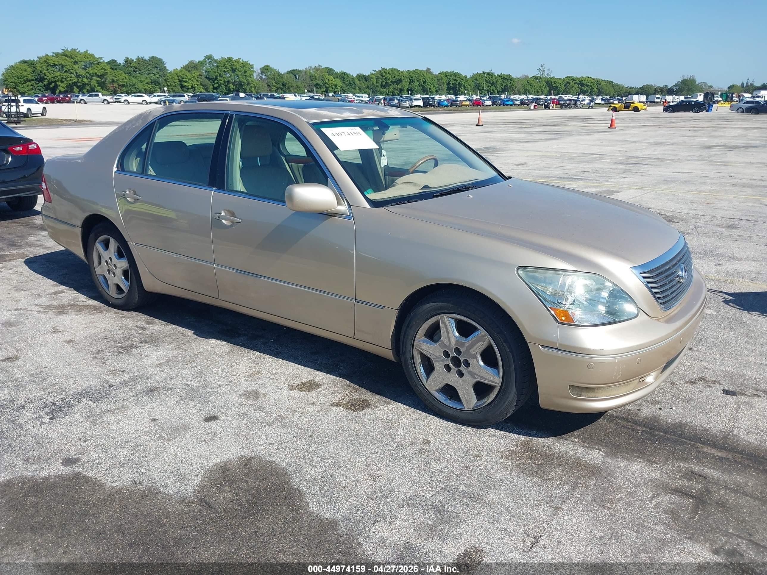 2004 Lexus LS 430, VIN JTHBN36F640142591 — Механическое