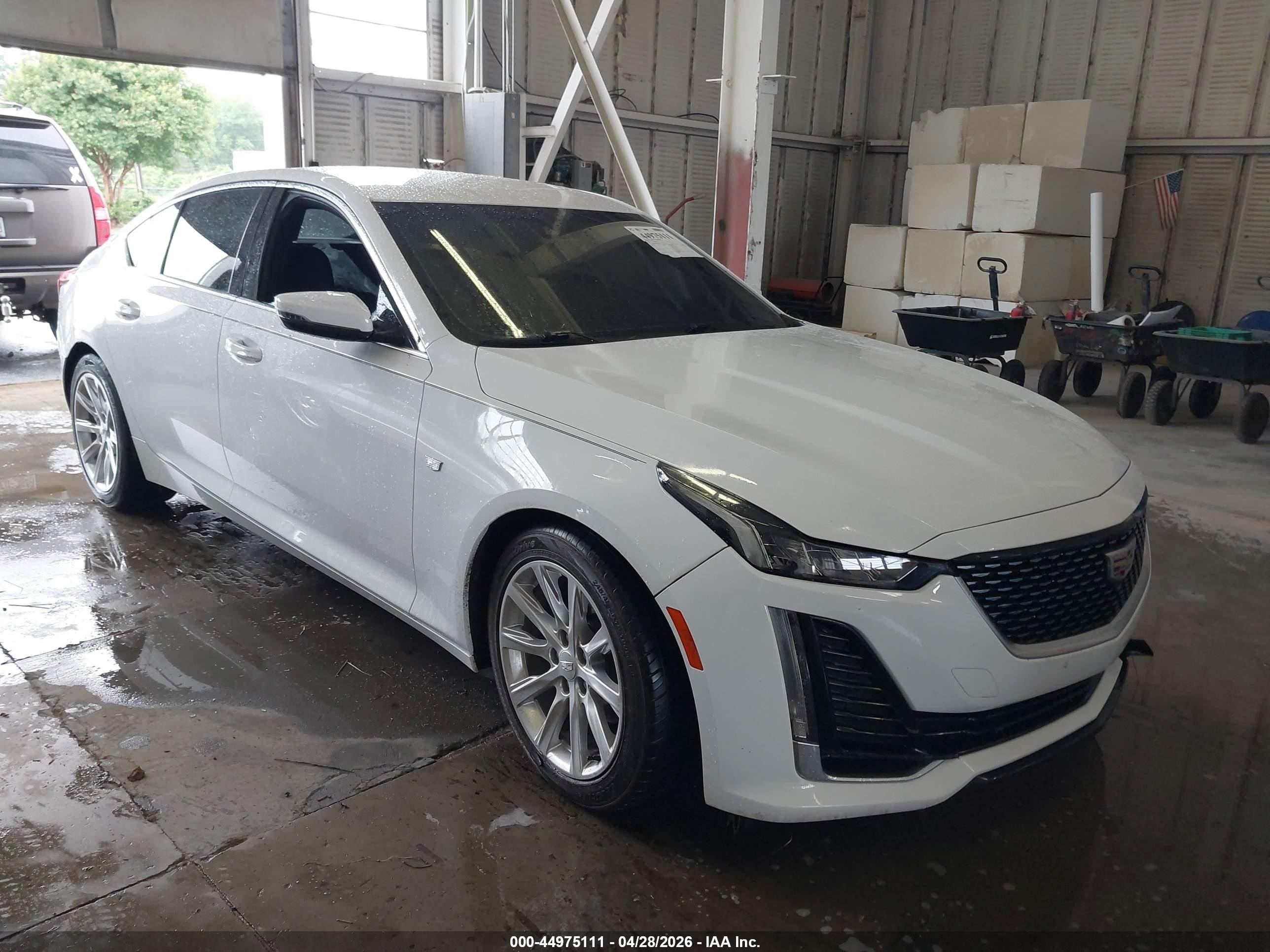 2021 Cadillac CT5 Luxury, VIN 1G6DM5RK6M0118845 — Side