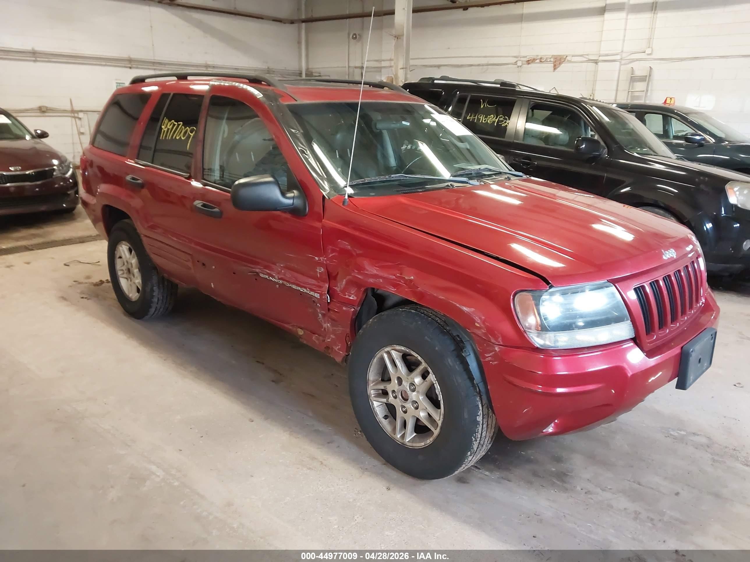 2004 Jeep Grand Cherokee Laredo, VIN 1J4GW48S64C130244 — Side
