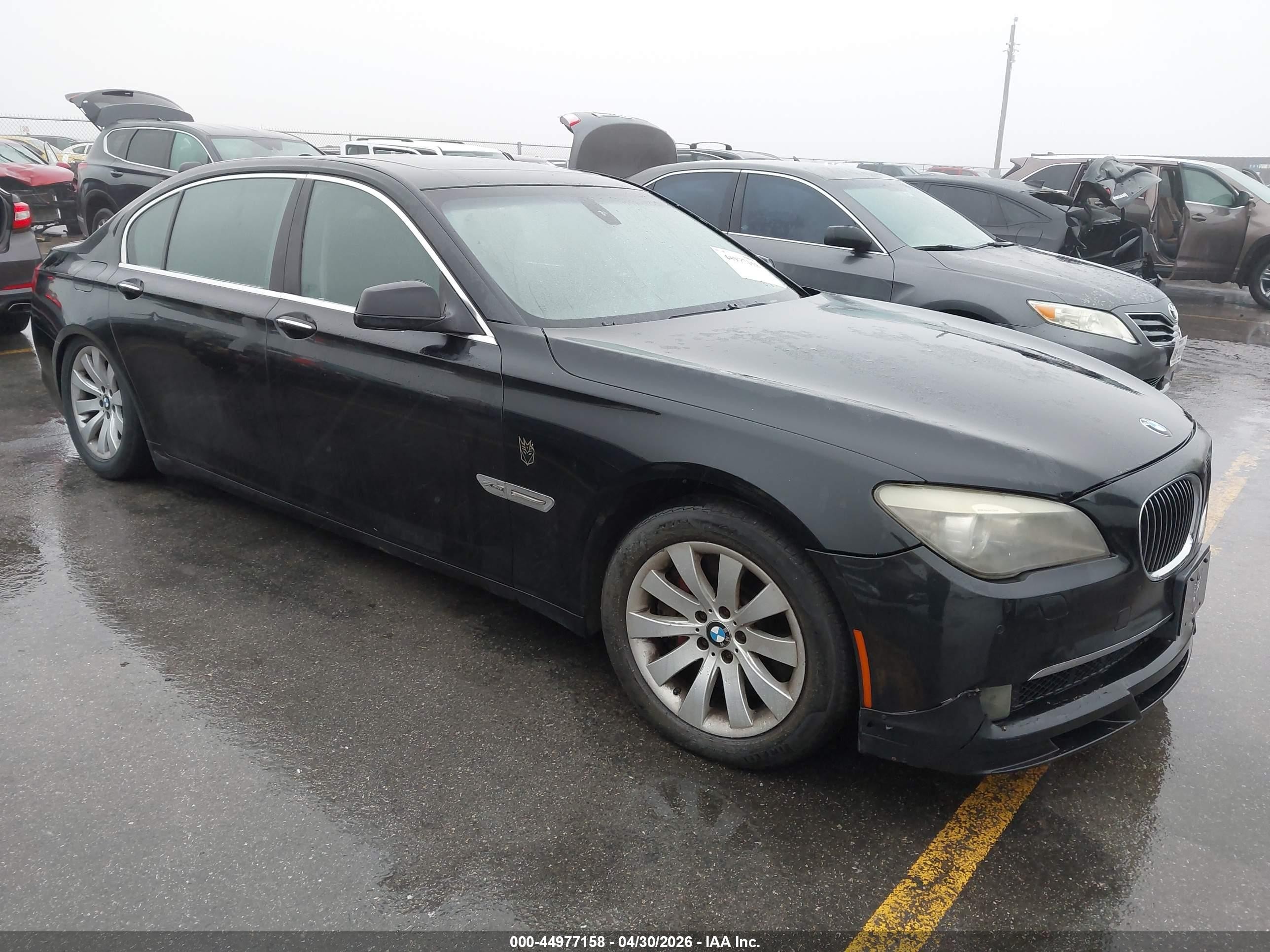 2011 BMW 7 Series 750Li xDrive, VIN WBAKC8C53BC432506 — Normal wear