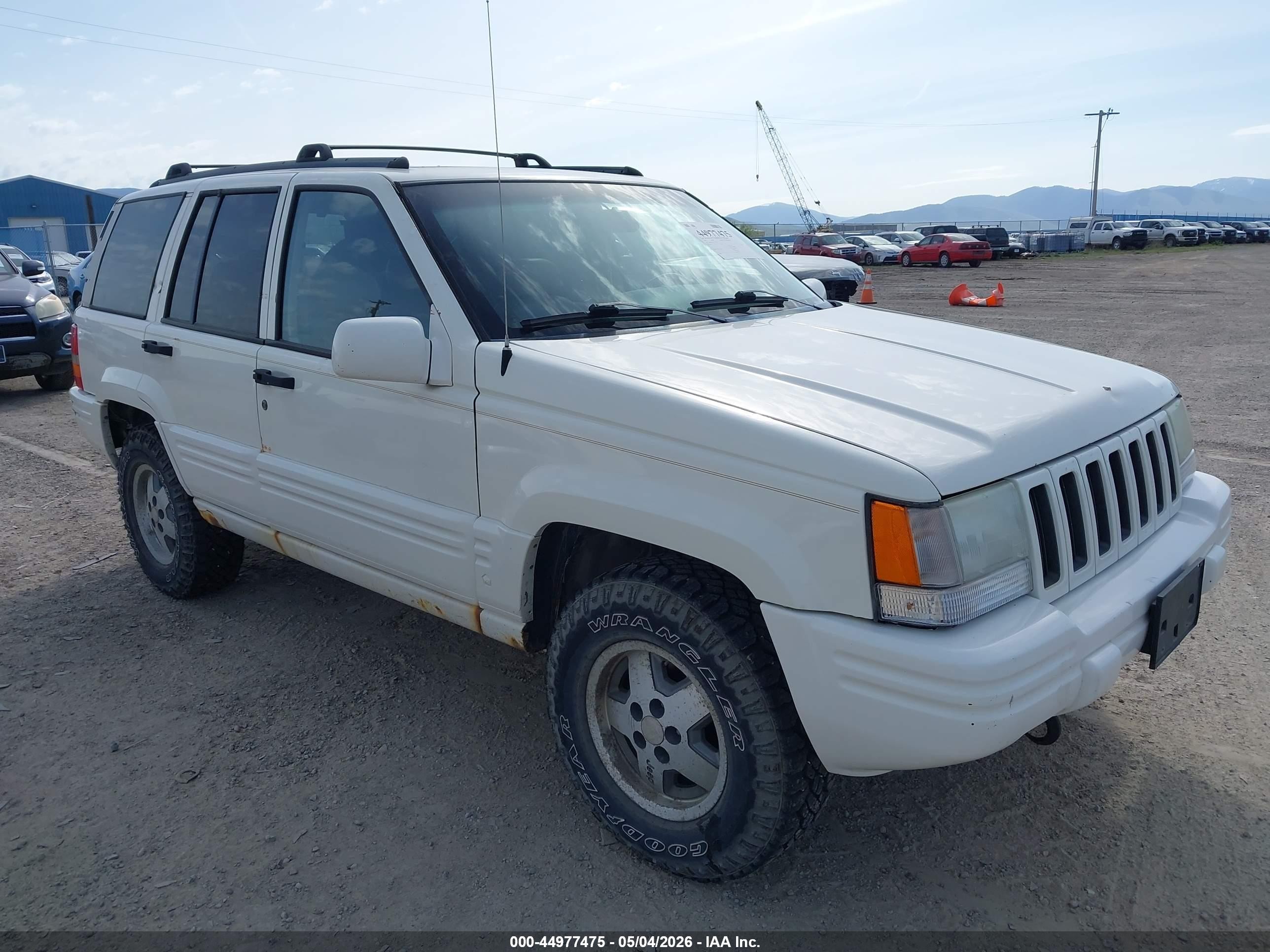 1998 Jeep Grand Cherokee Limited, VIN 1J4GZ78Y6WC186815 — Normal wear