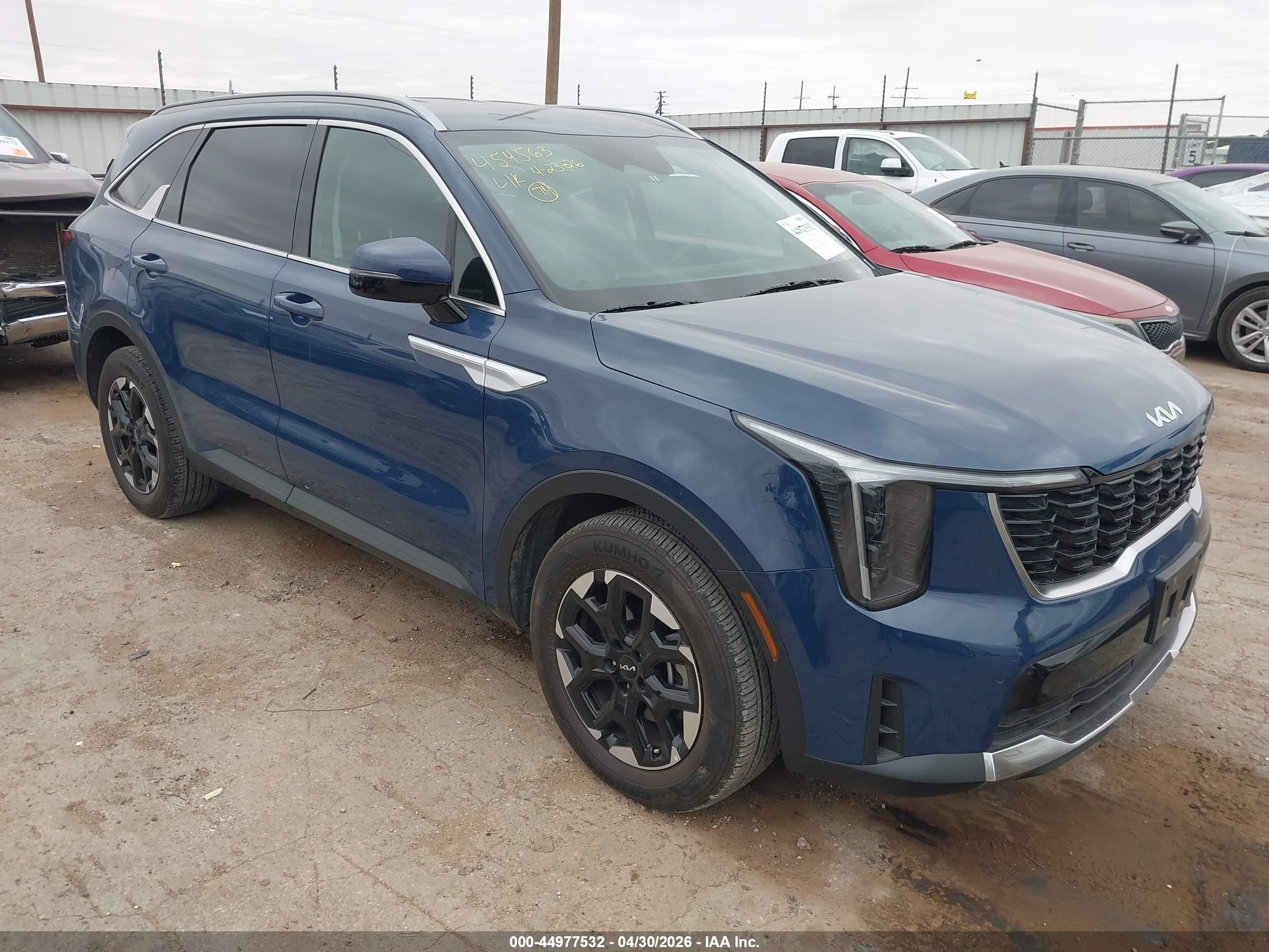 2025 Kia Sorento S, VIN 5XYRL4JC4SG335063 — Side